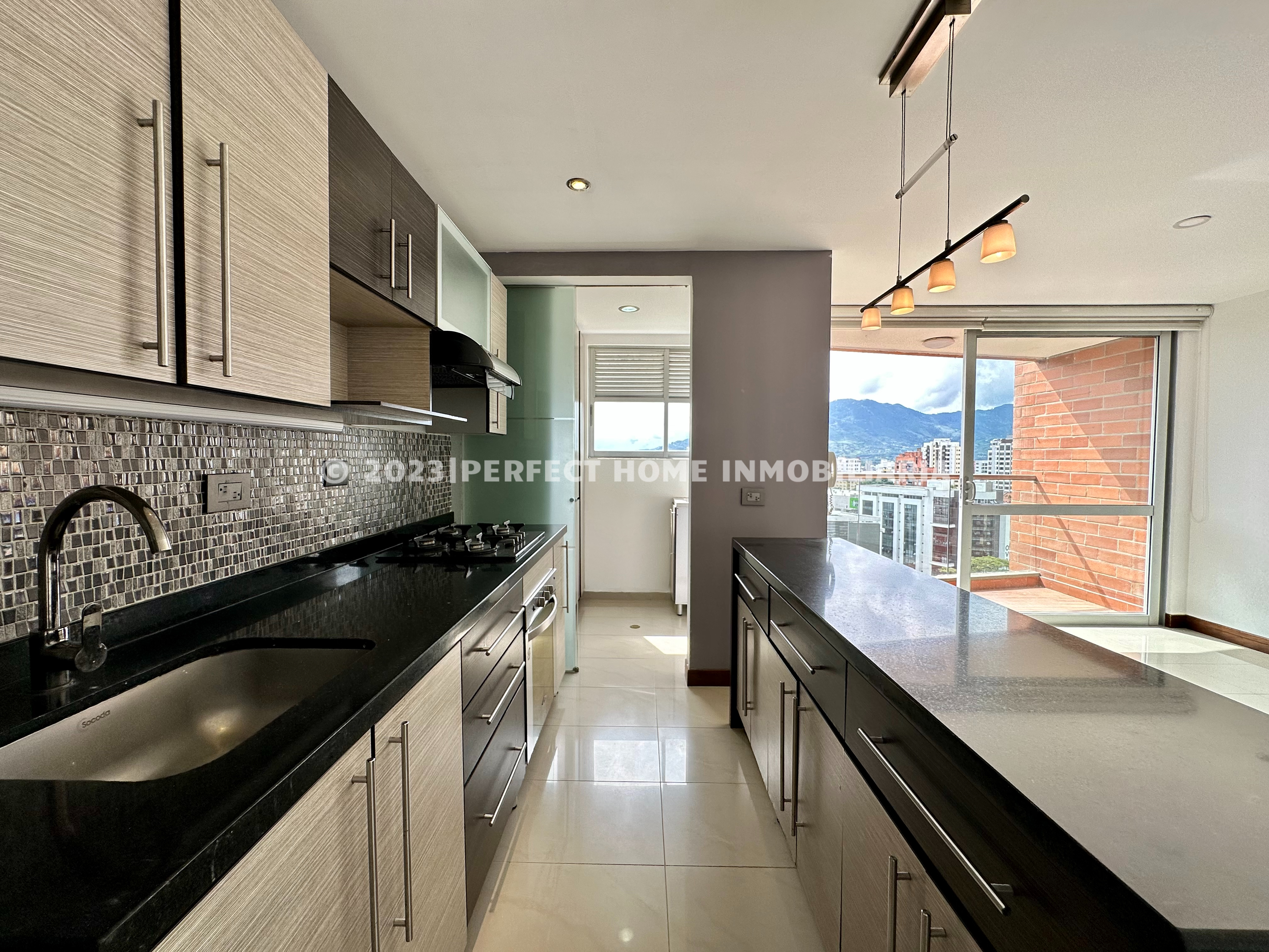 APARTAMENTO EN VENTA EXCLUSIVO CONJUNTO PINARES CAMPESTRE