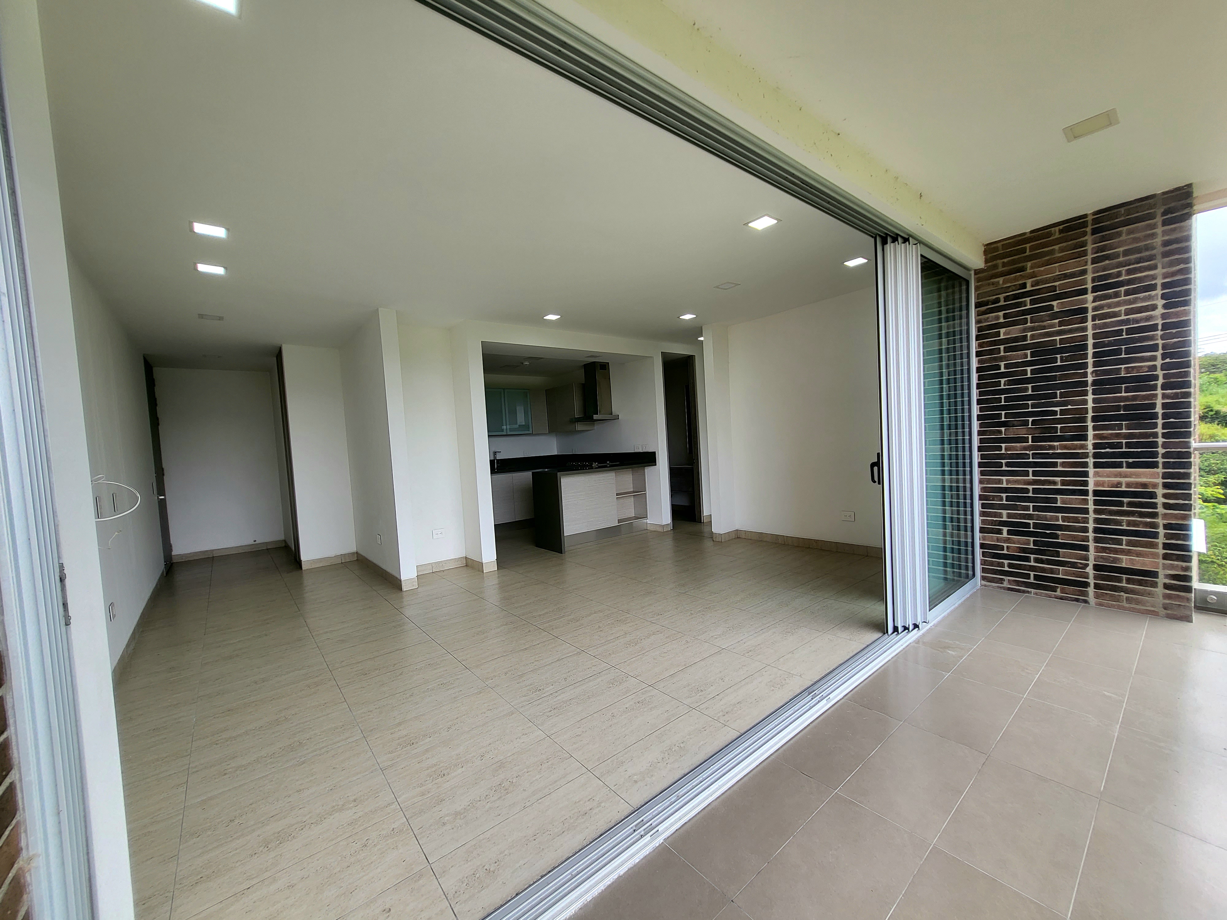 APARTAMENTO EN VENTA MUKAVA CERRITOS