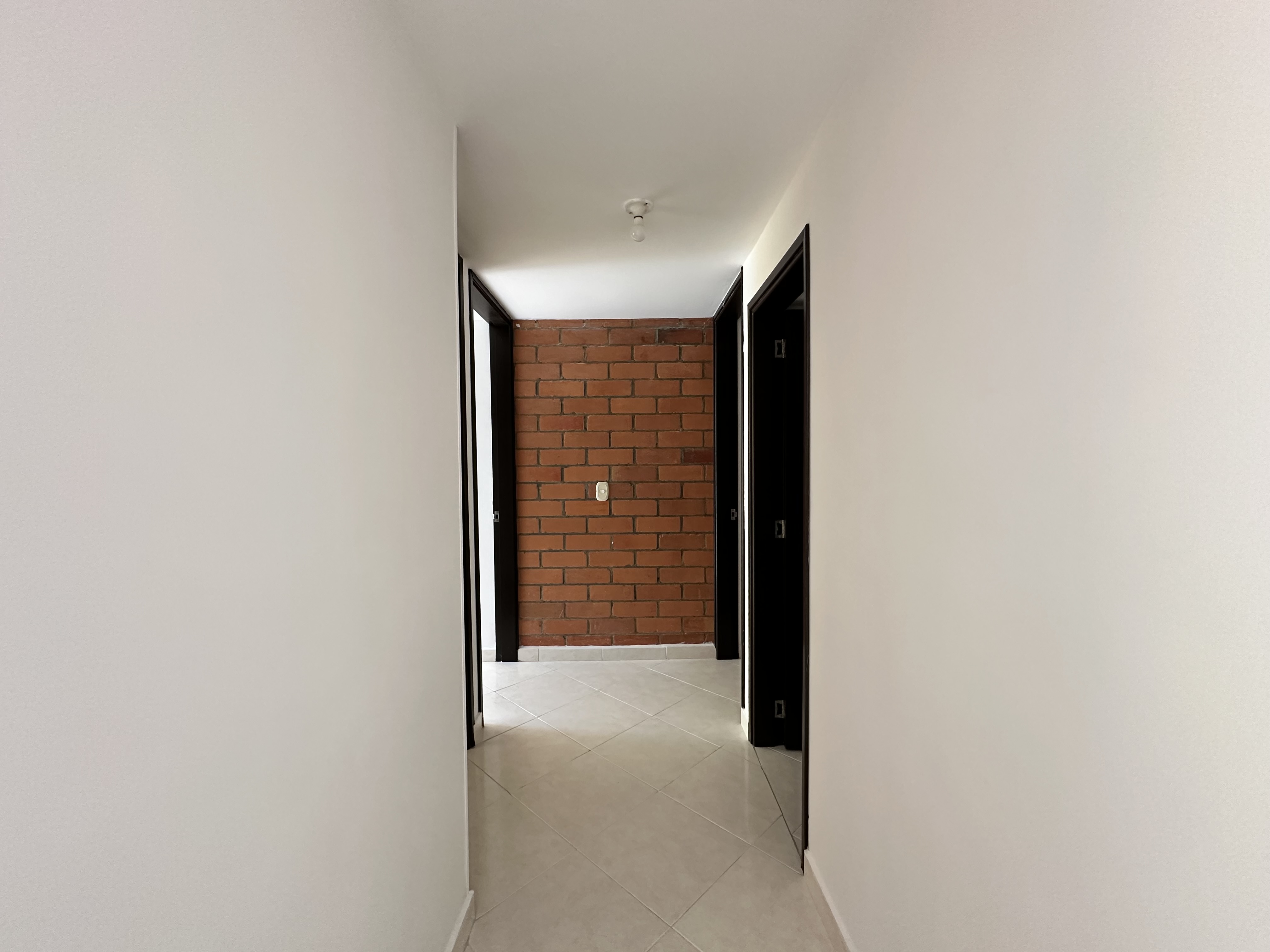 APARTAMENTO EN VENTA LOS CEREZOS DOSQUEBRADAS