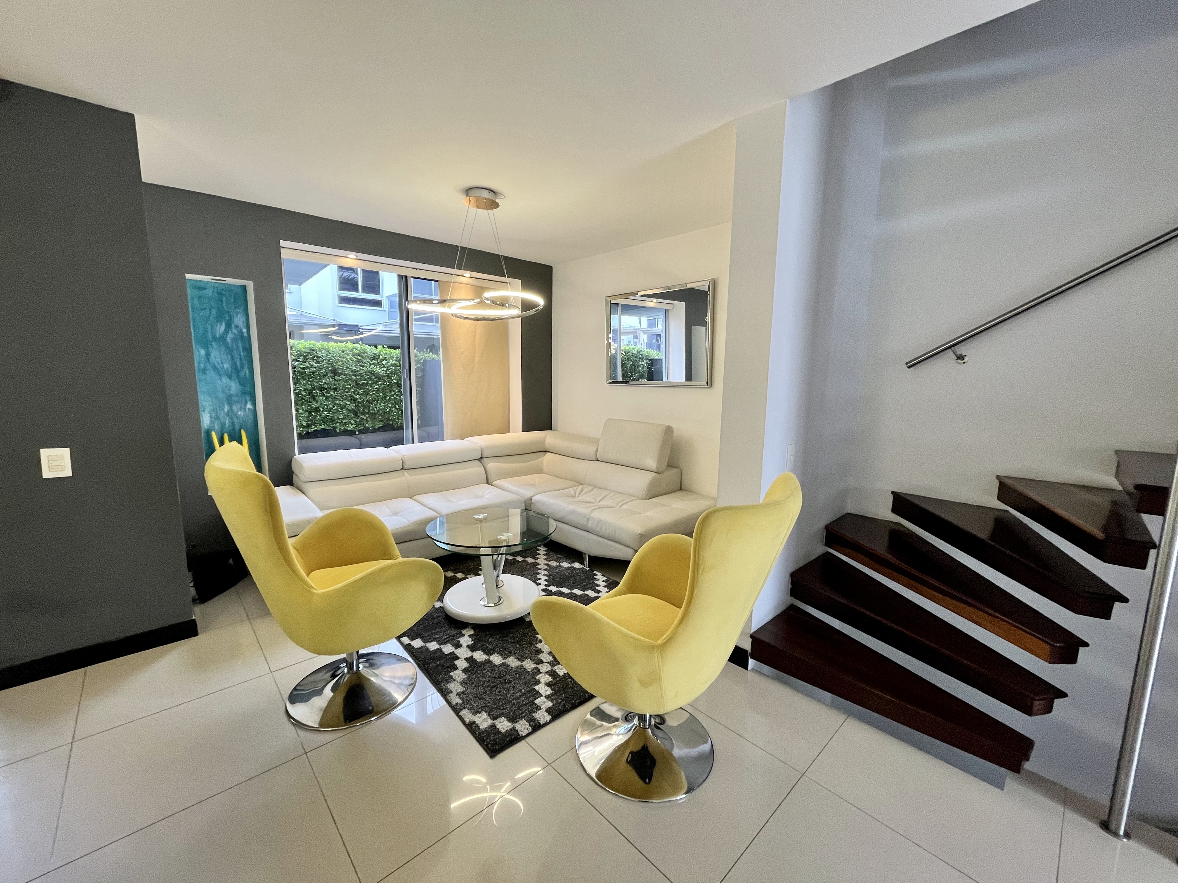CASA EN VENTA BAHIA PALMA PINARES