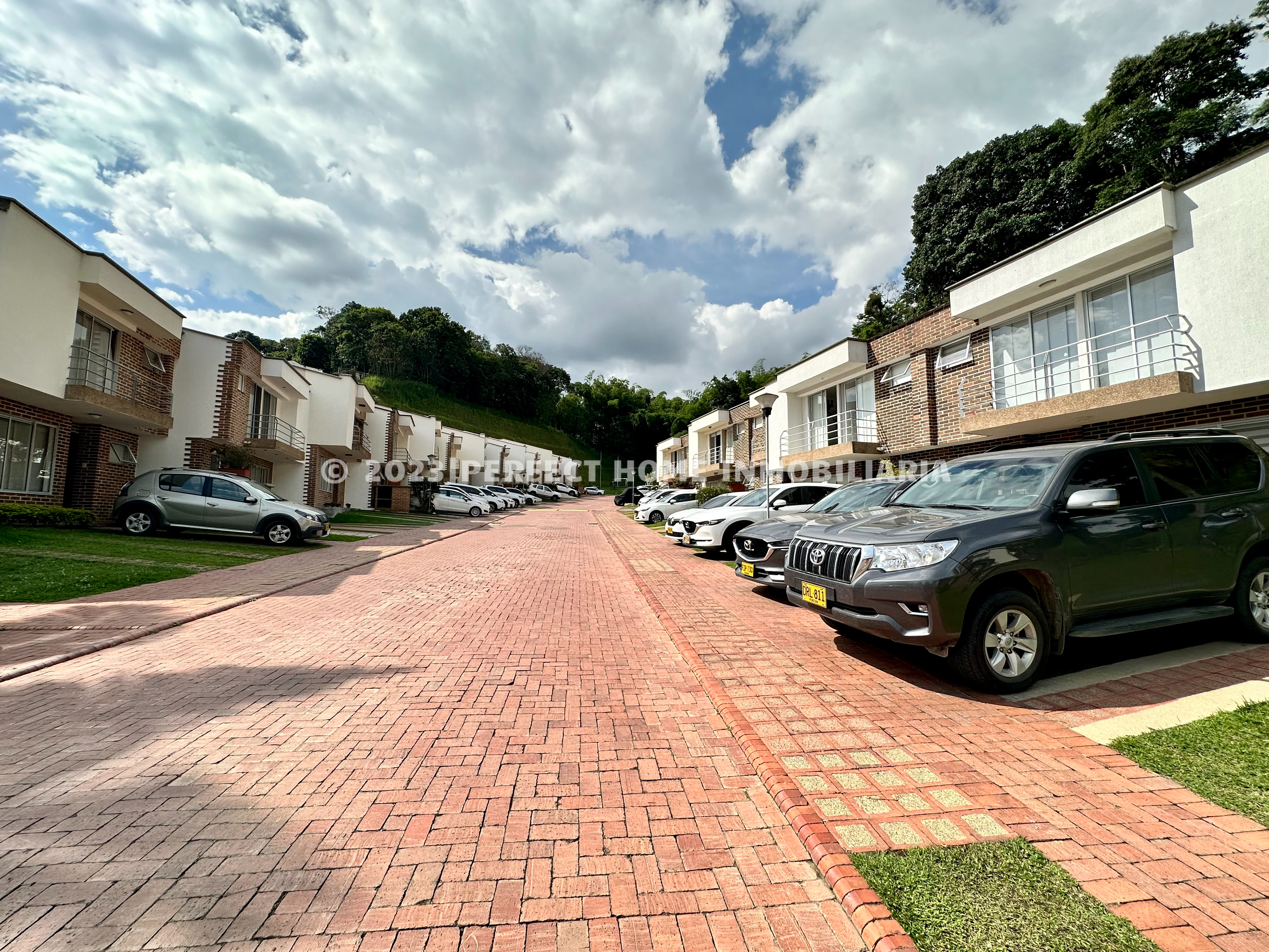 CASA EN VENTA BOSQUES DE CANAAN PEREIRA