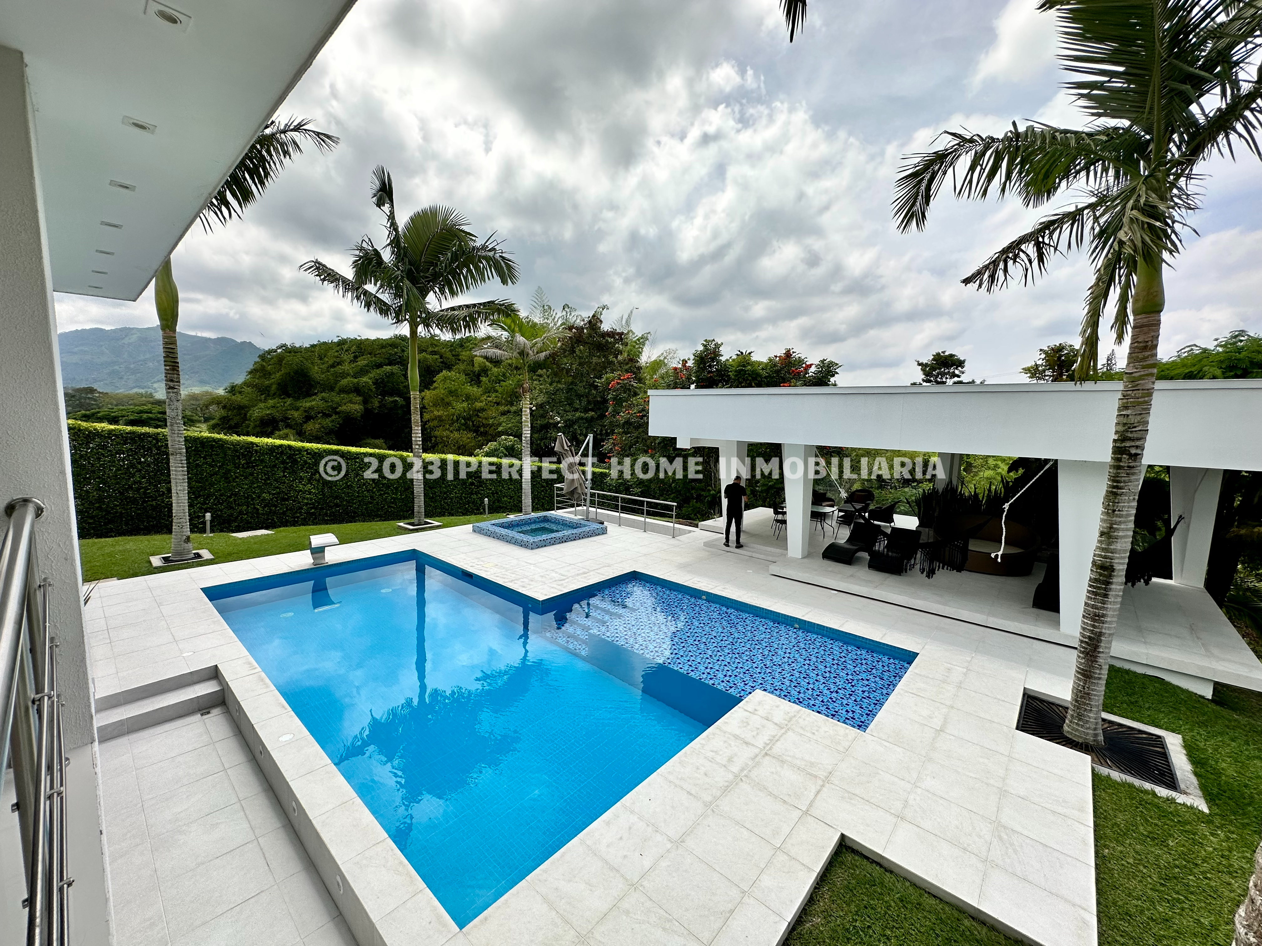 Exclusiva Casa Campestre de Lujo