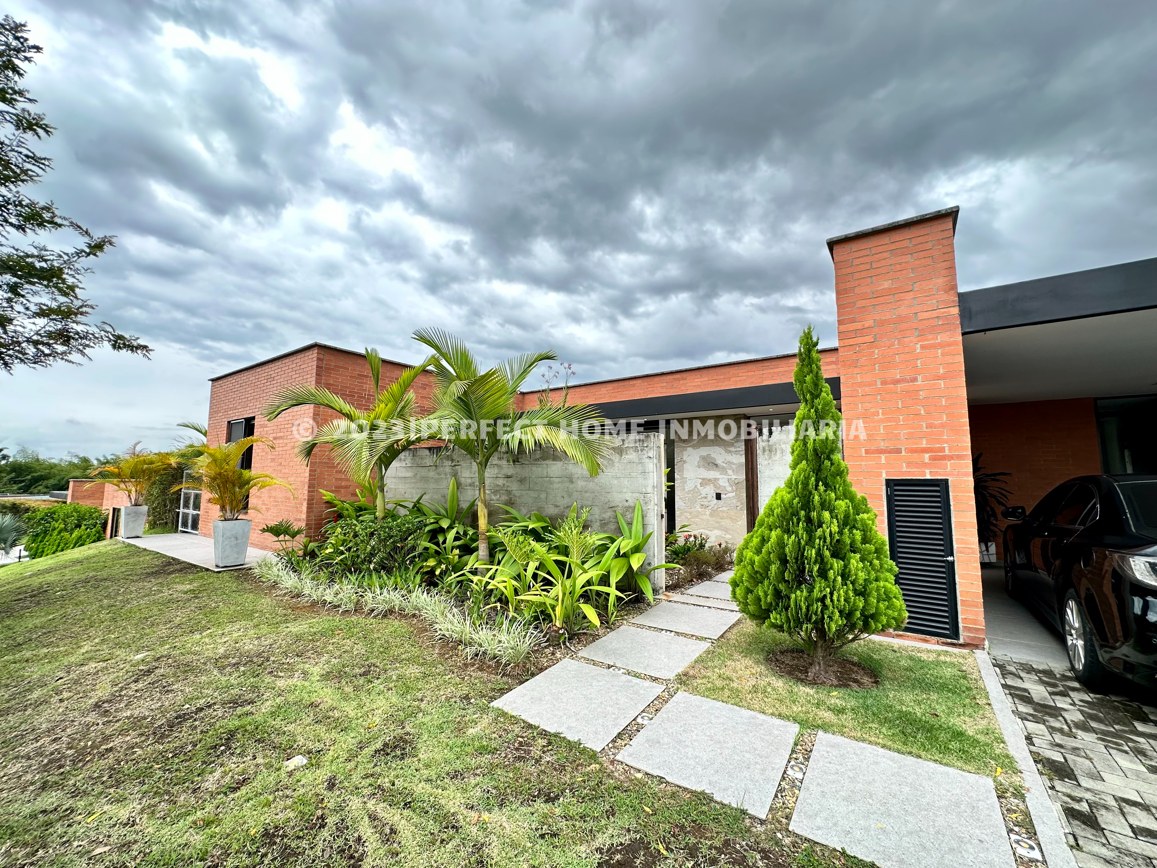  Casa Campestre de Lujo en Malabar