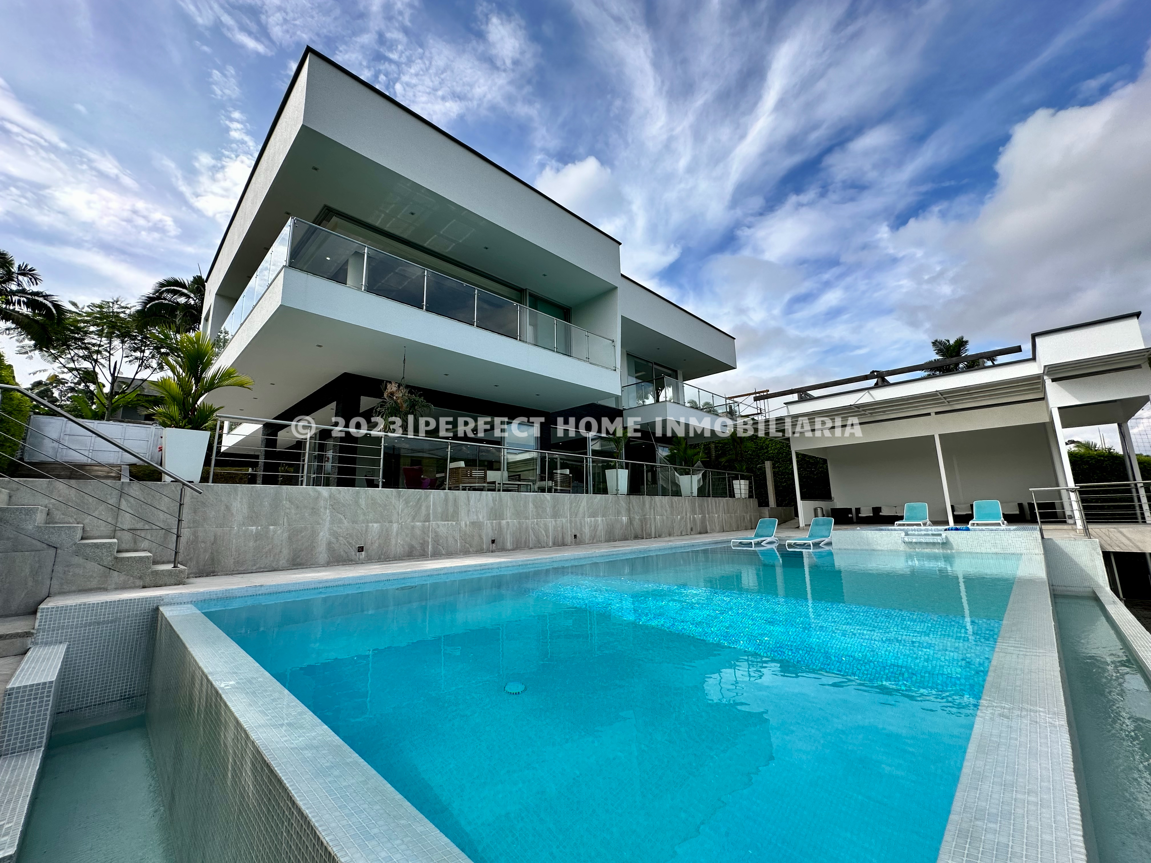 Exclusiva Casa Campestre en Combia