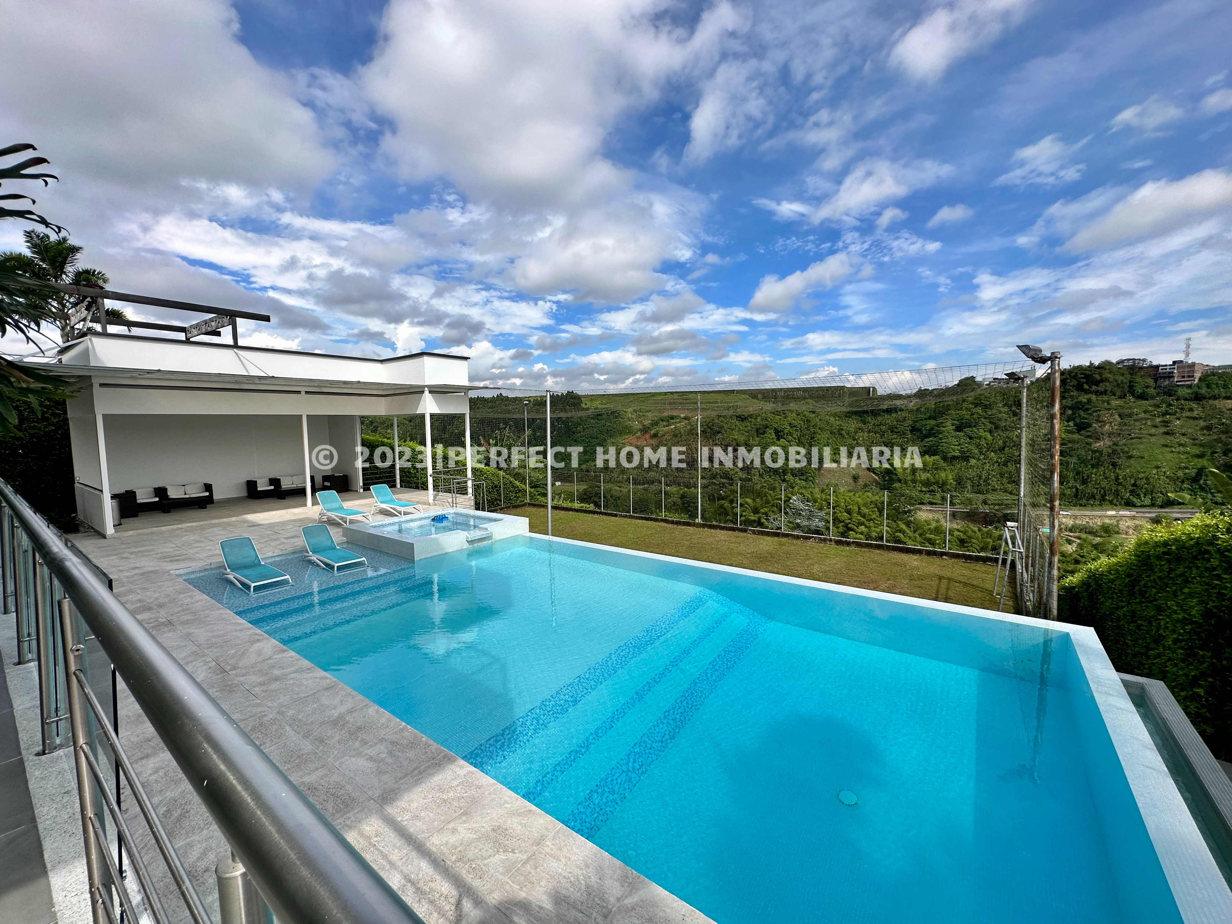 Exclusiva Casa Campestre en Combia