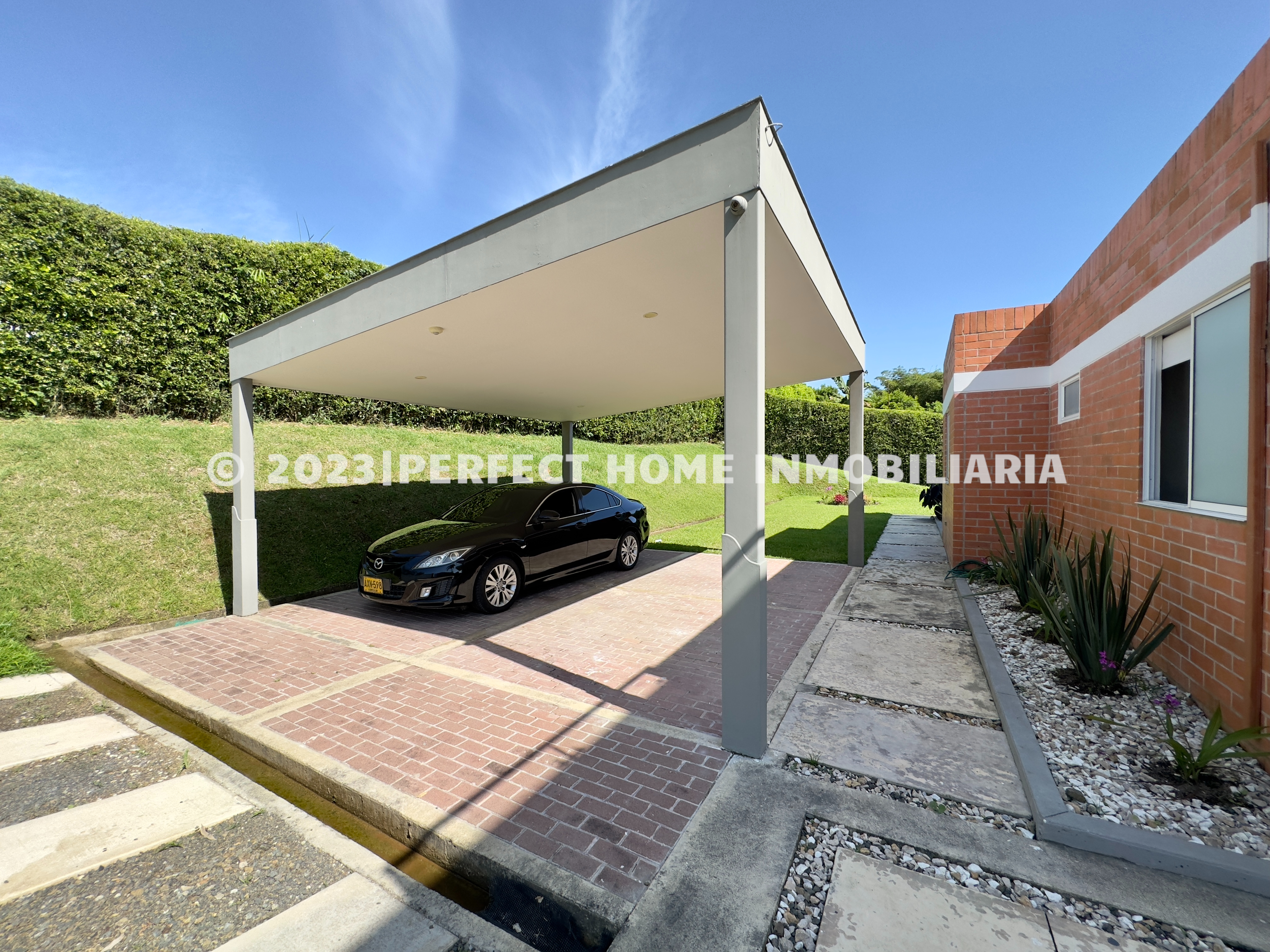 CASA CAMPESTRE EN VENTA CERRITOS - LA VIRGINIA