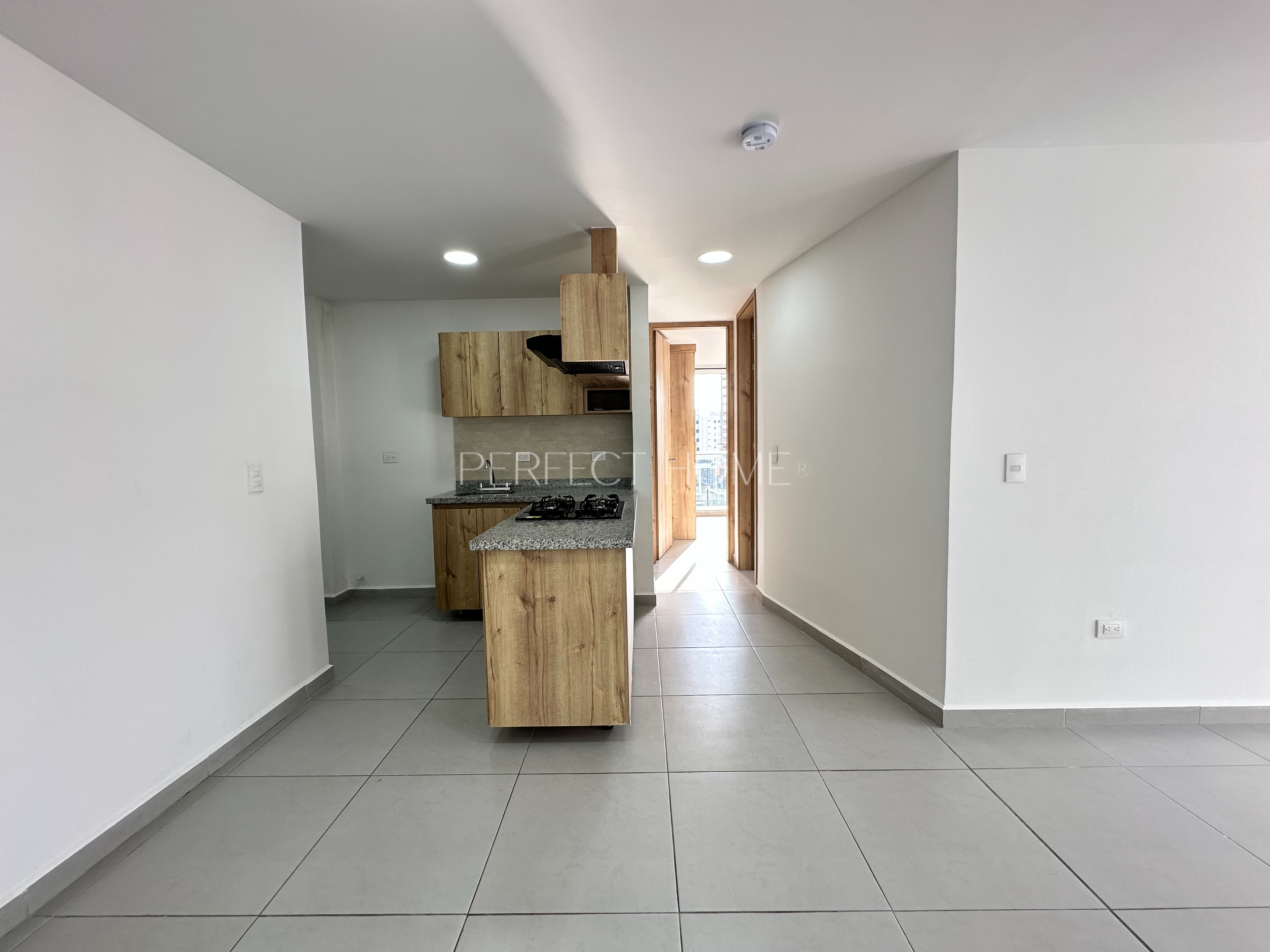 APARTAMENTO EN VENTA PINARES PEREIRA
