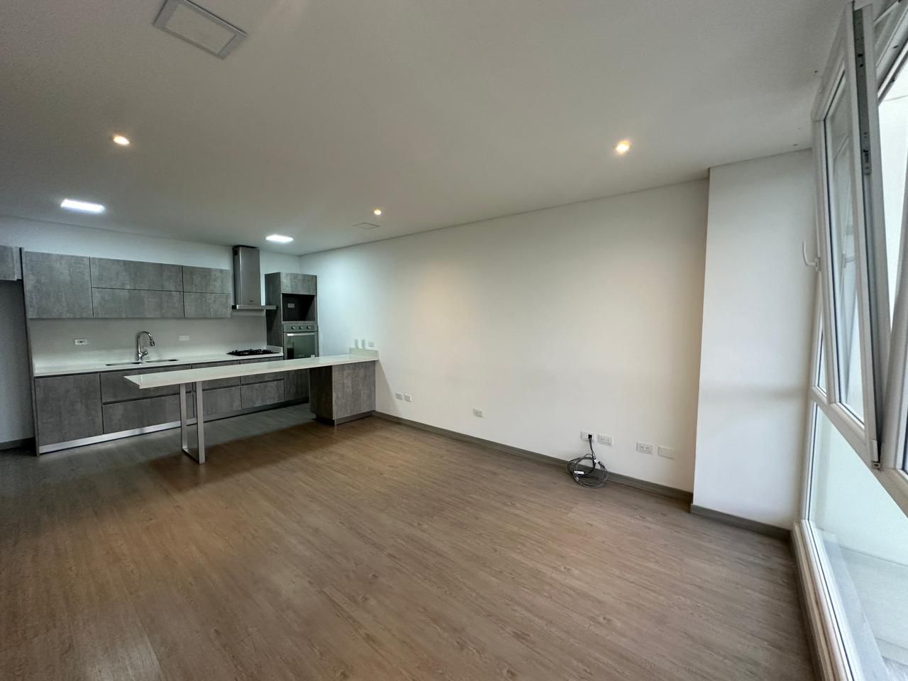 Amplio Apartamento en Venta