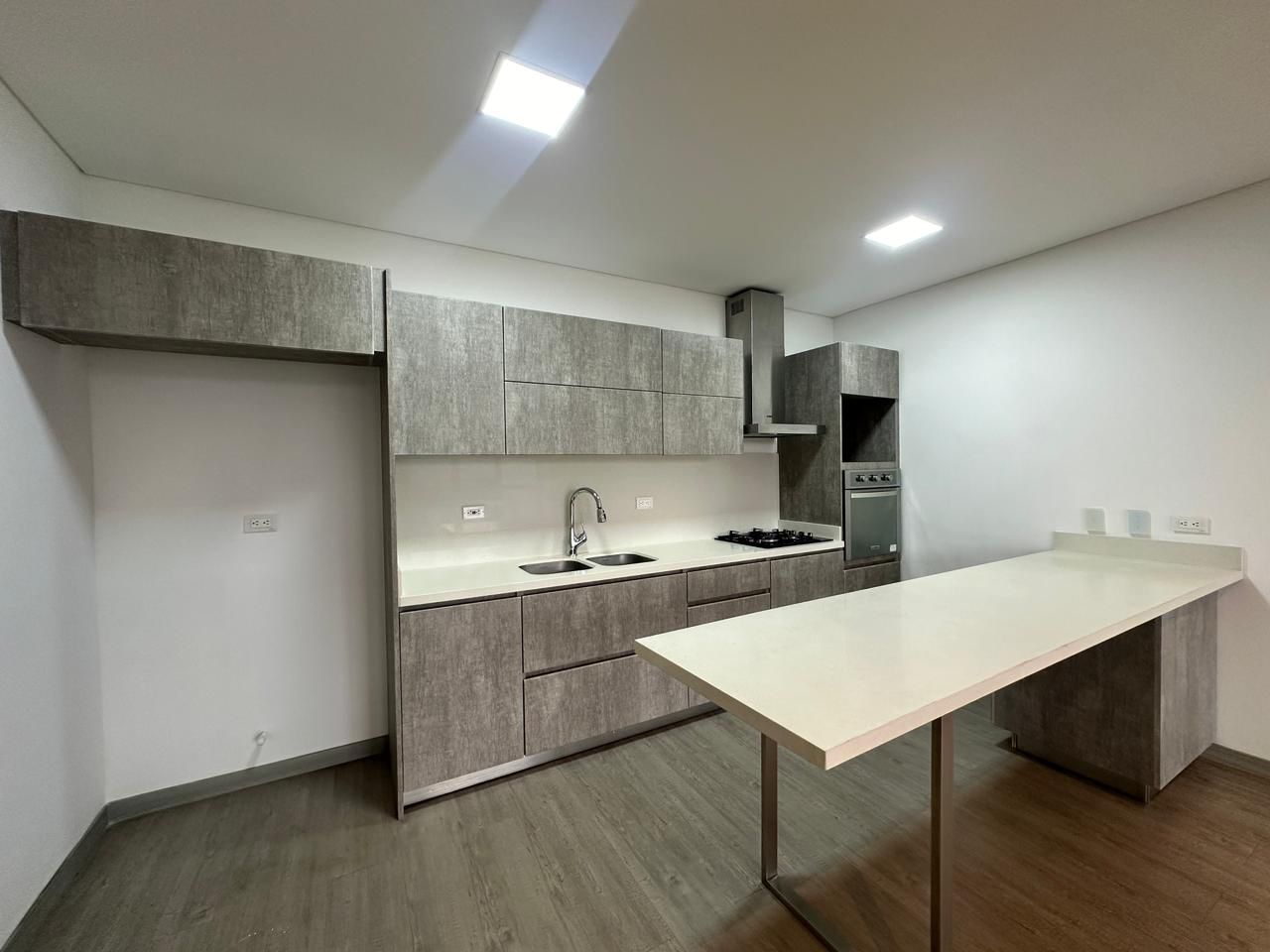 Amplio Apartamento en Venta