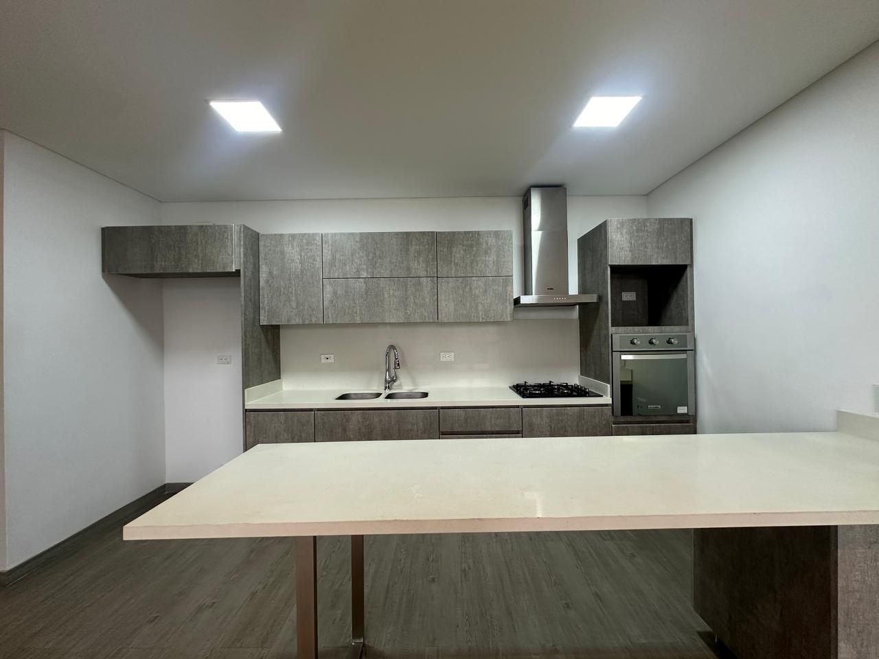 Amplio Apartamento en Venta
