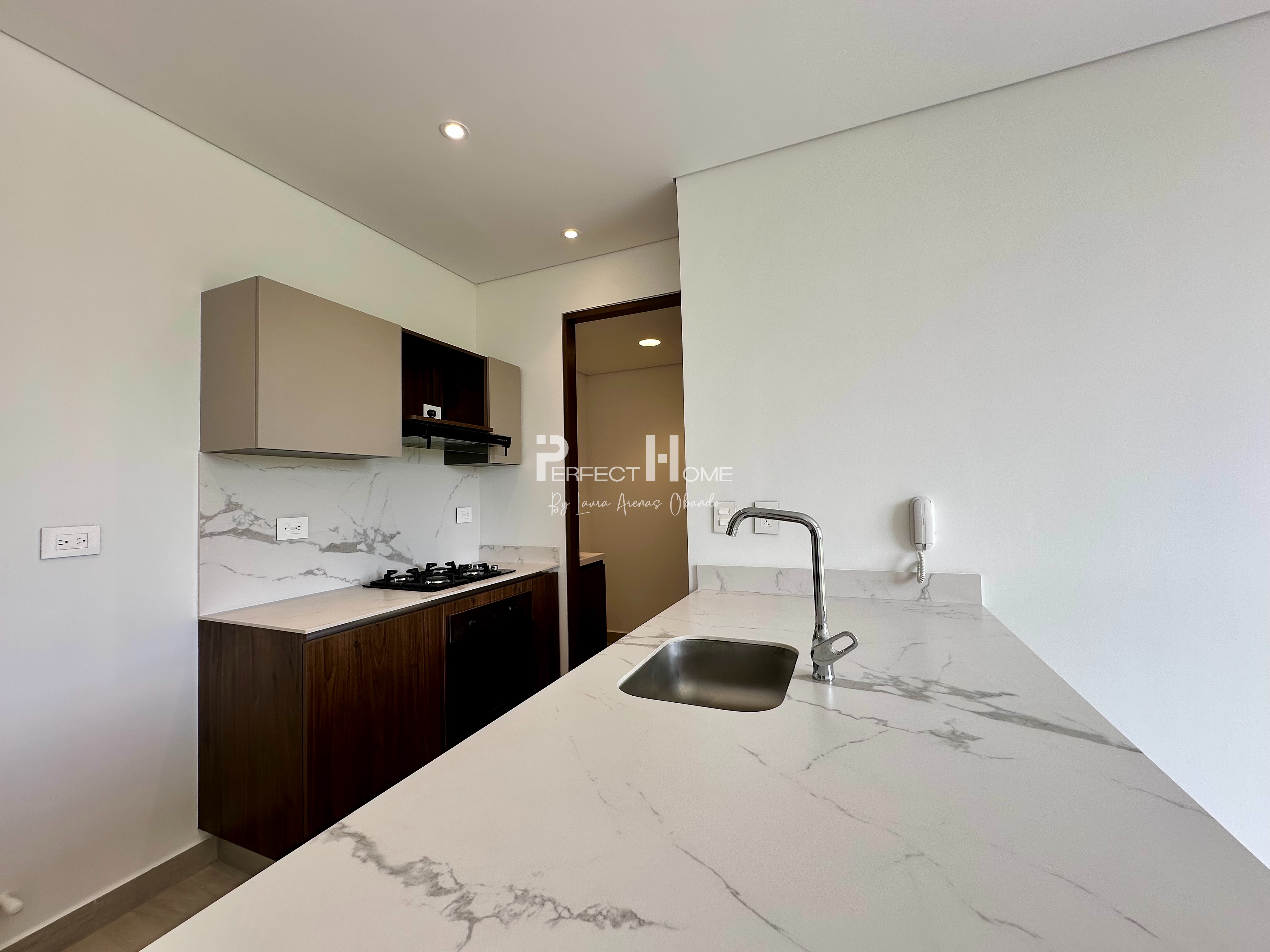 EXCLUSIVO APARTAESTUDIO EN VENTA PINARES