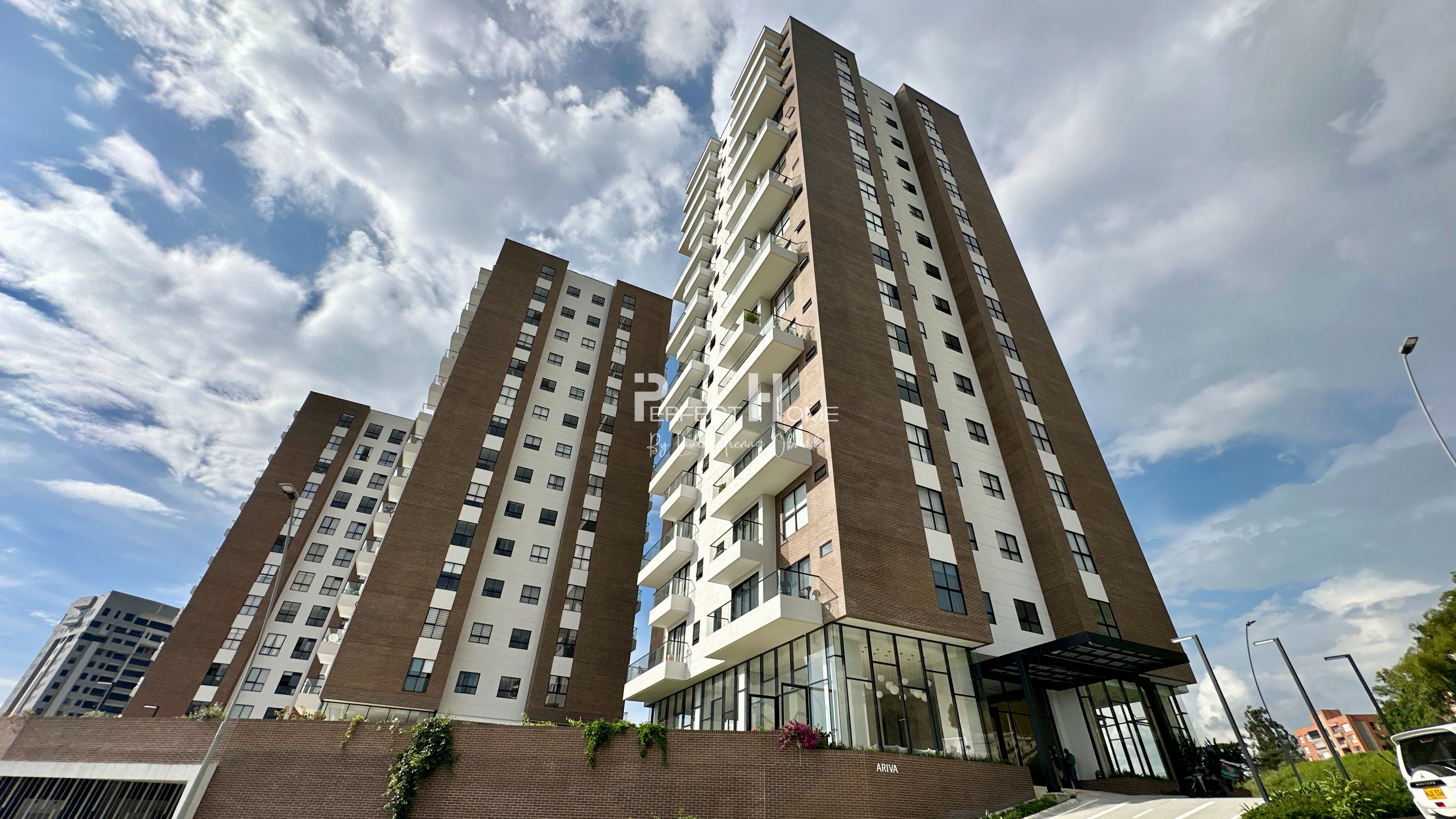 EXCLUSIVO APARTAESTUDIO EN VENTA PINARES
