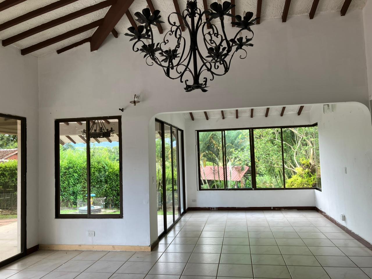 Casa Campestre en Venta Cerritos, ¡Oportunidad!
