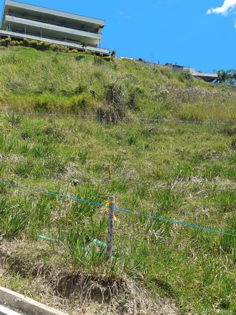 LOTE EN VENTA EN MALABAR