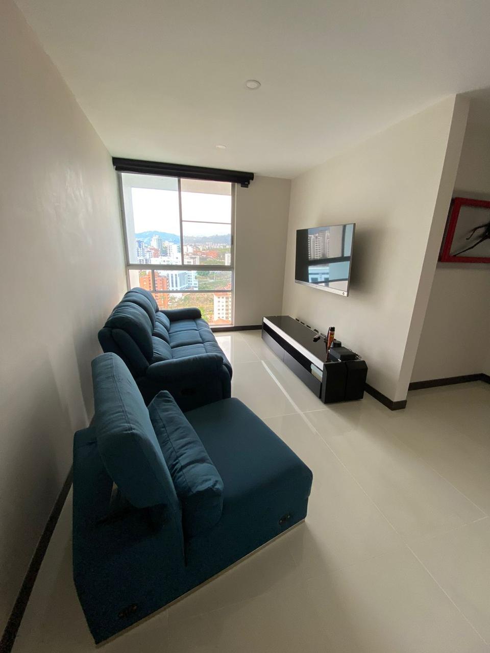 Apartamento en venta en Pinares de Alameda