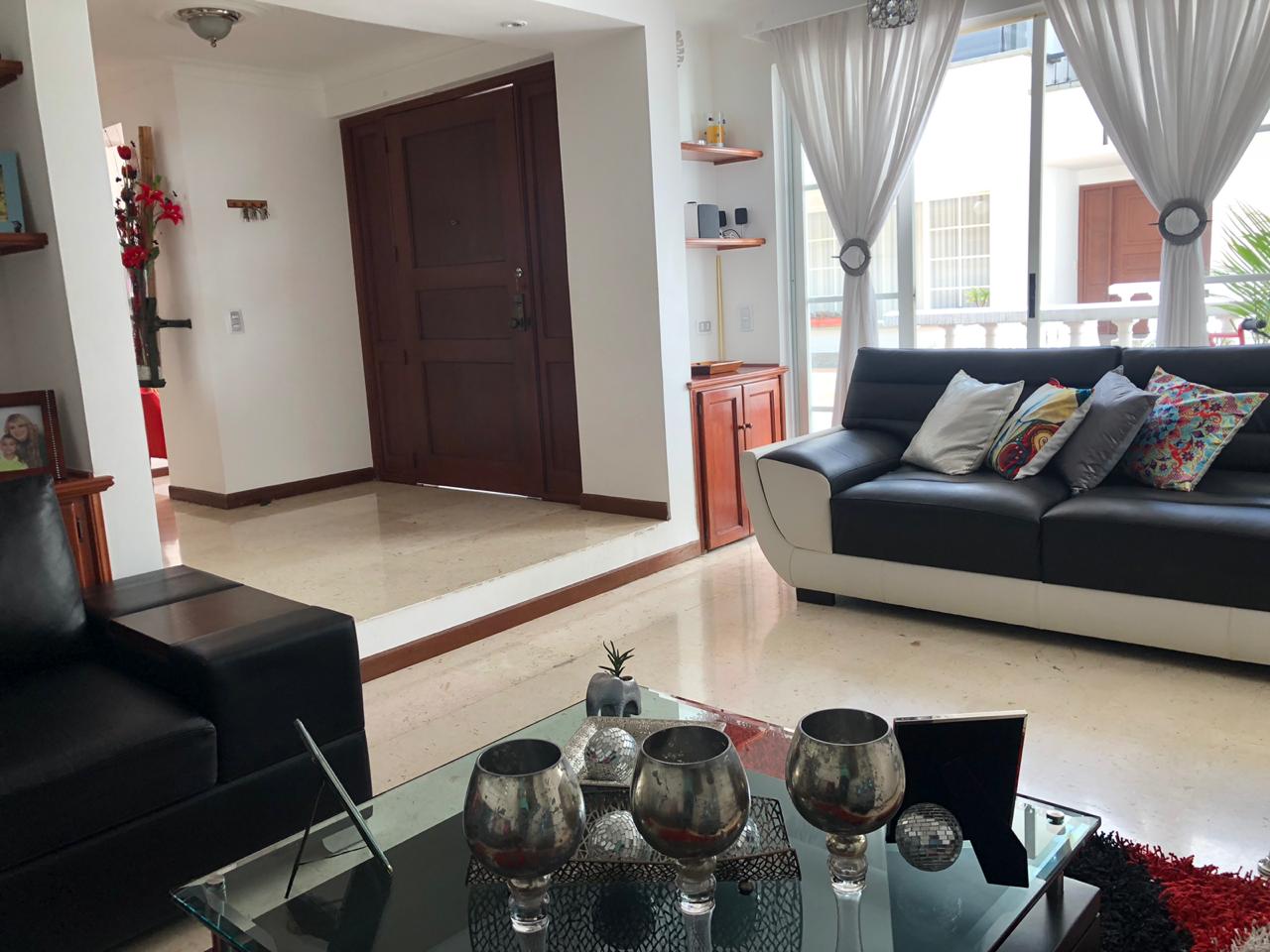 CASA EN VENTA ÁLAMOS PEREIRA