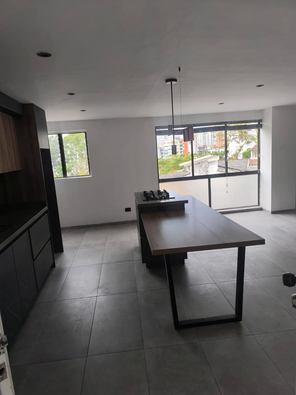 Apartamento Remodelado en Venta en los Álamos