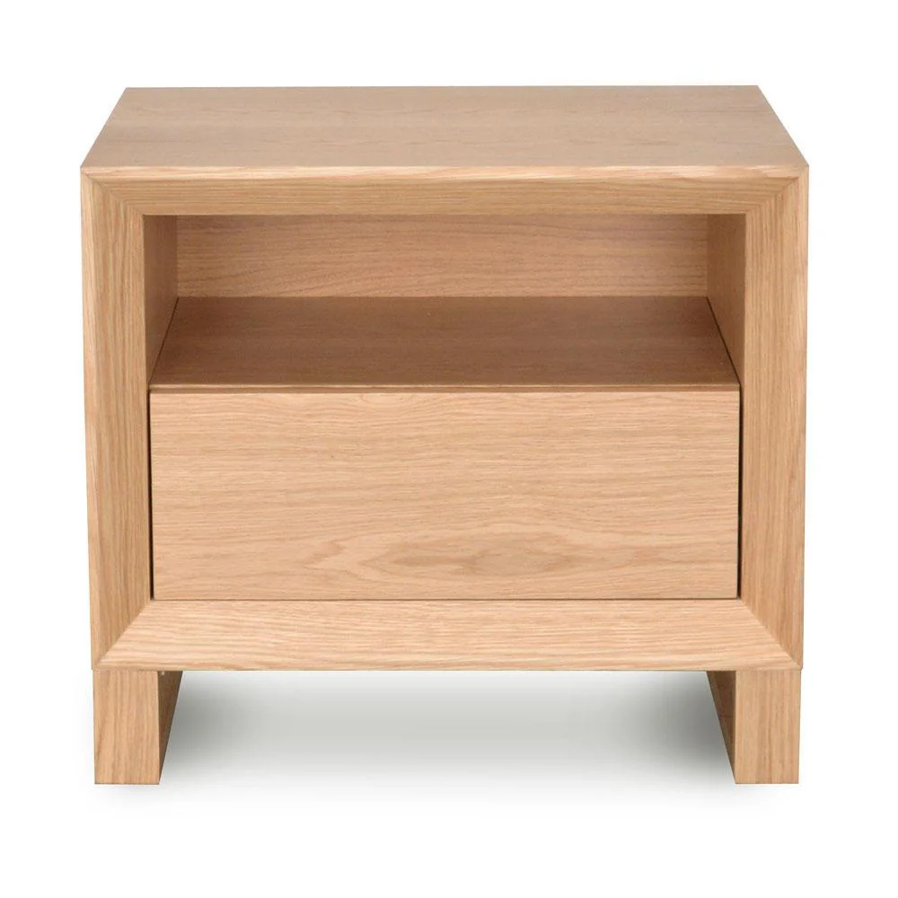 Voss Bedside – Natural Oak Grain