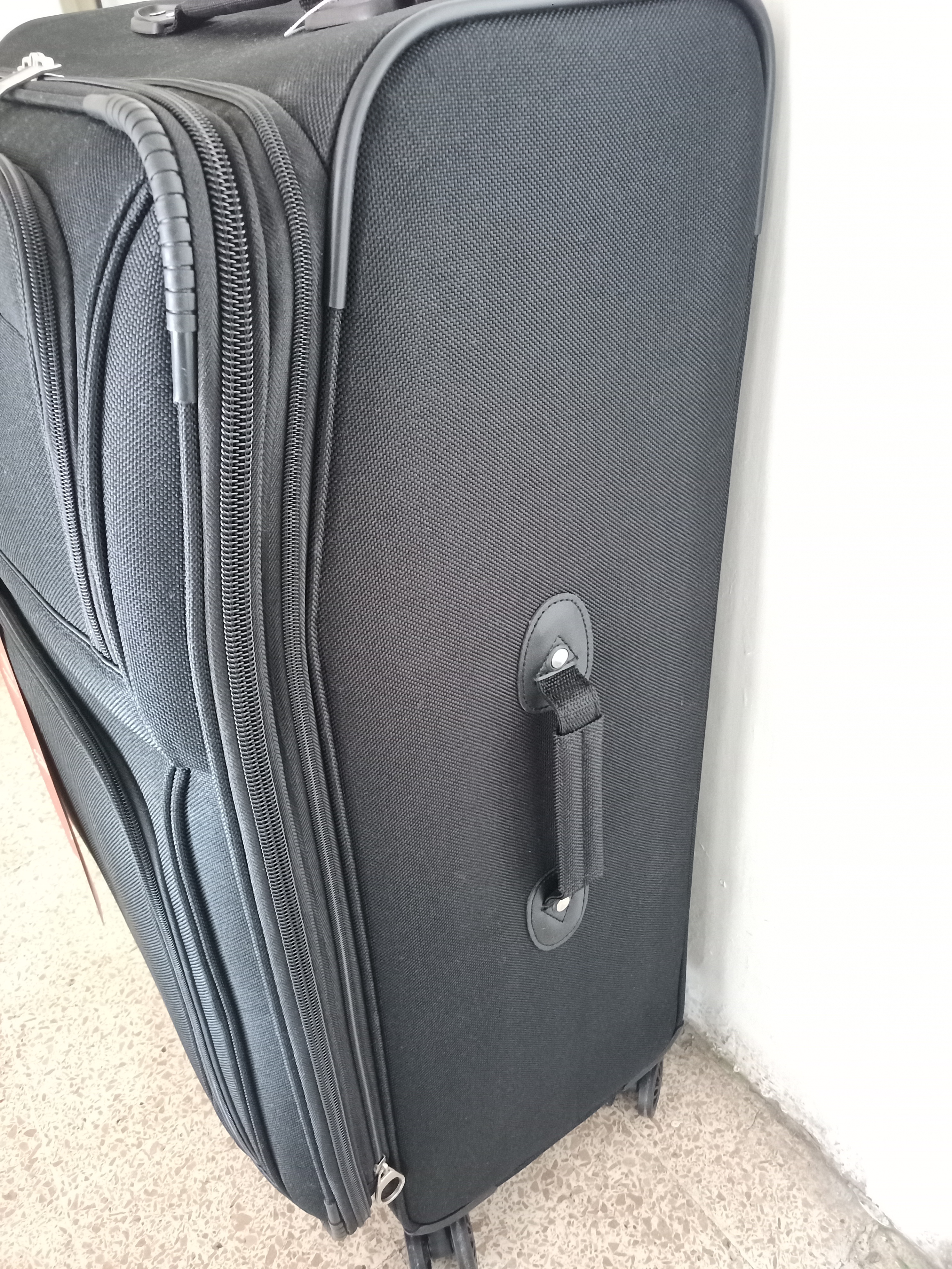 Maleta NUEVA 29" American Tourister