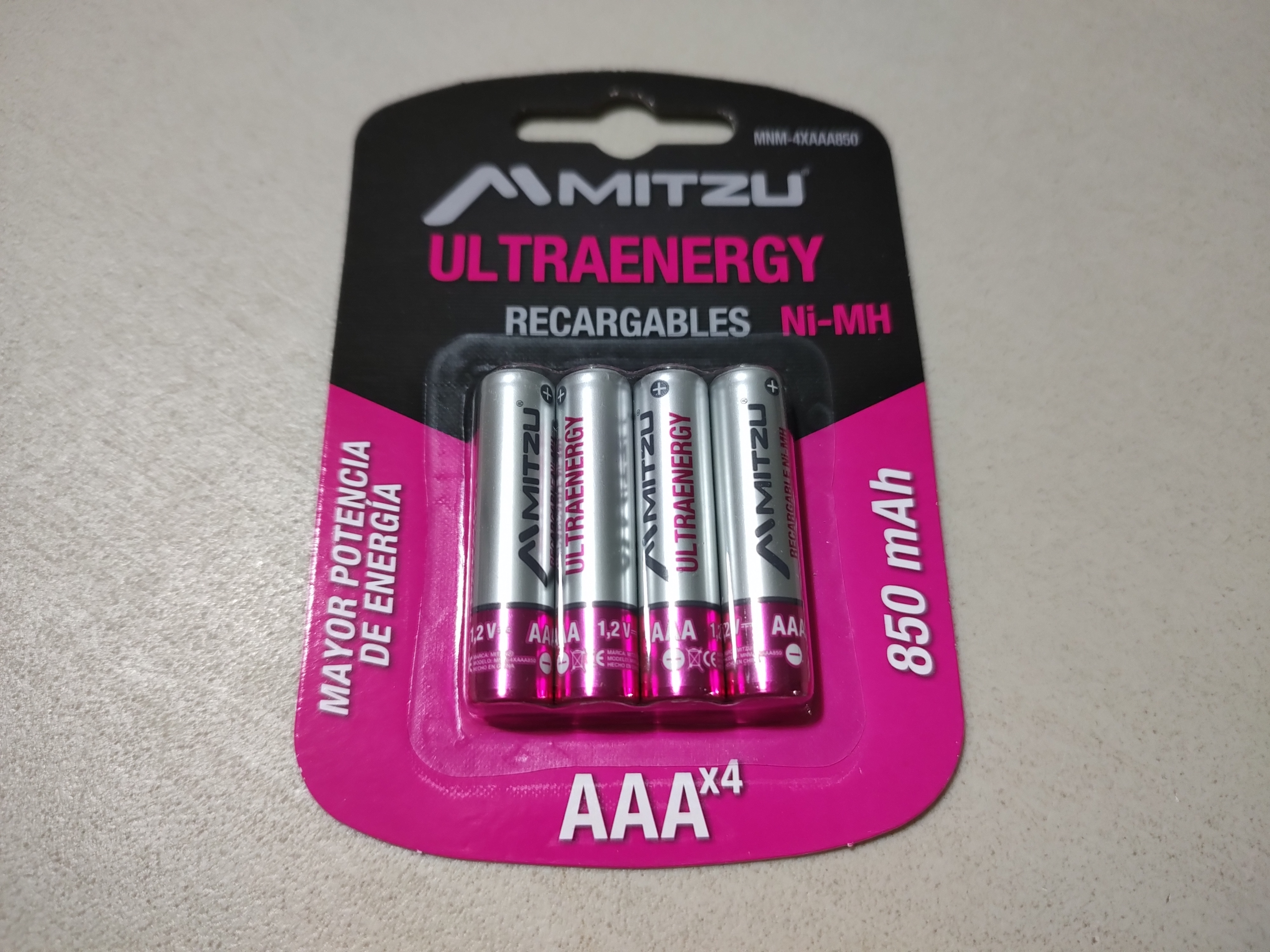 Paquete de 4 Pilas recargables AAA de Ni-MH 1.2Vcc