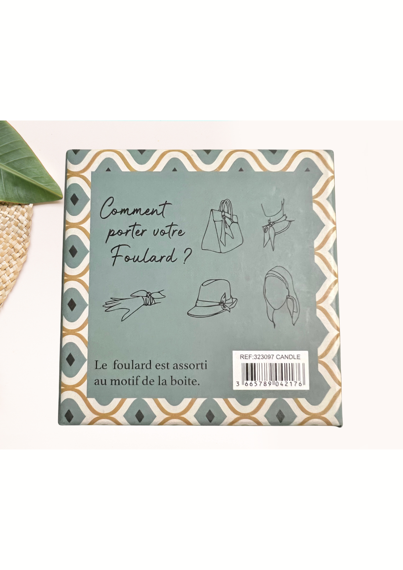 BOUGIE FOULARD - BOIS DE CÈDRE