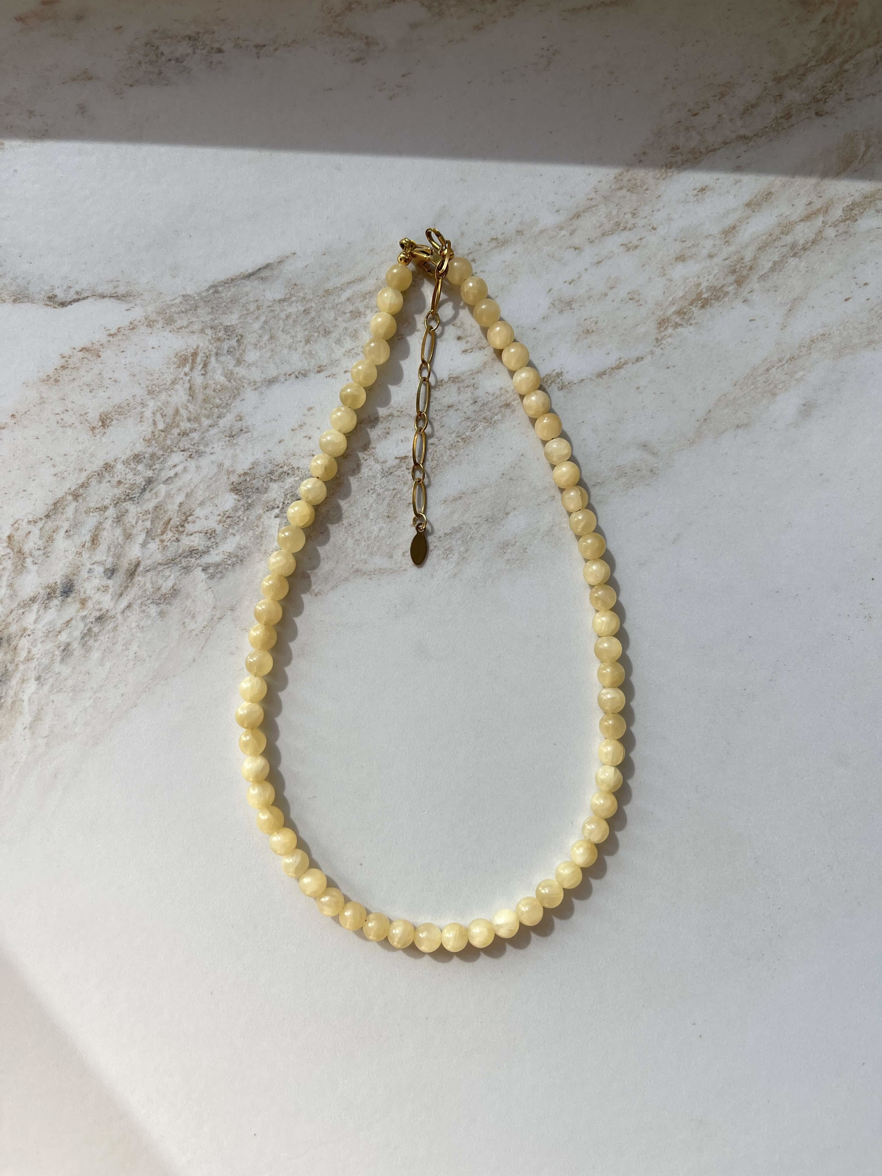 Geltono kalcito vėrinys, 6 mm