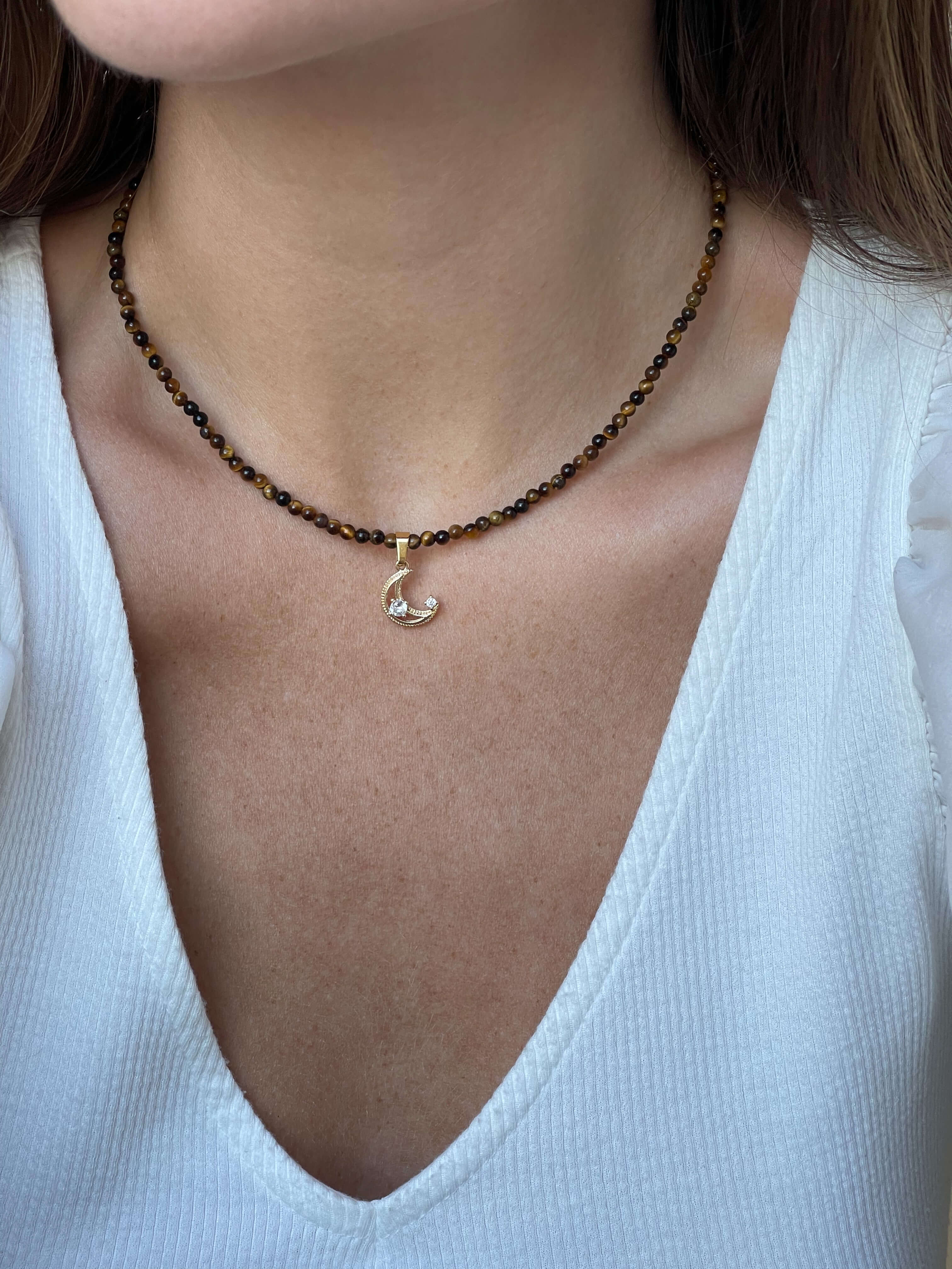 Tigro akies akmens vėrinys su mėnuliu, 3 mm