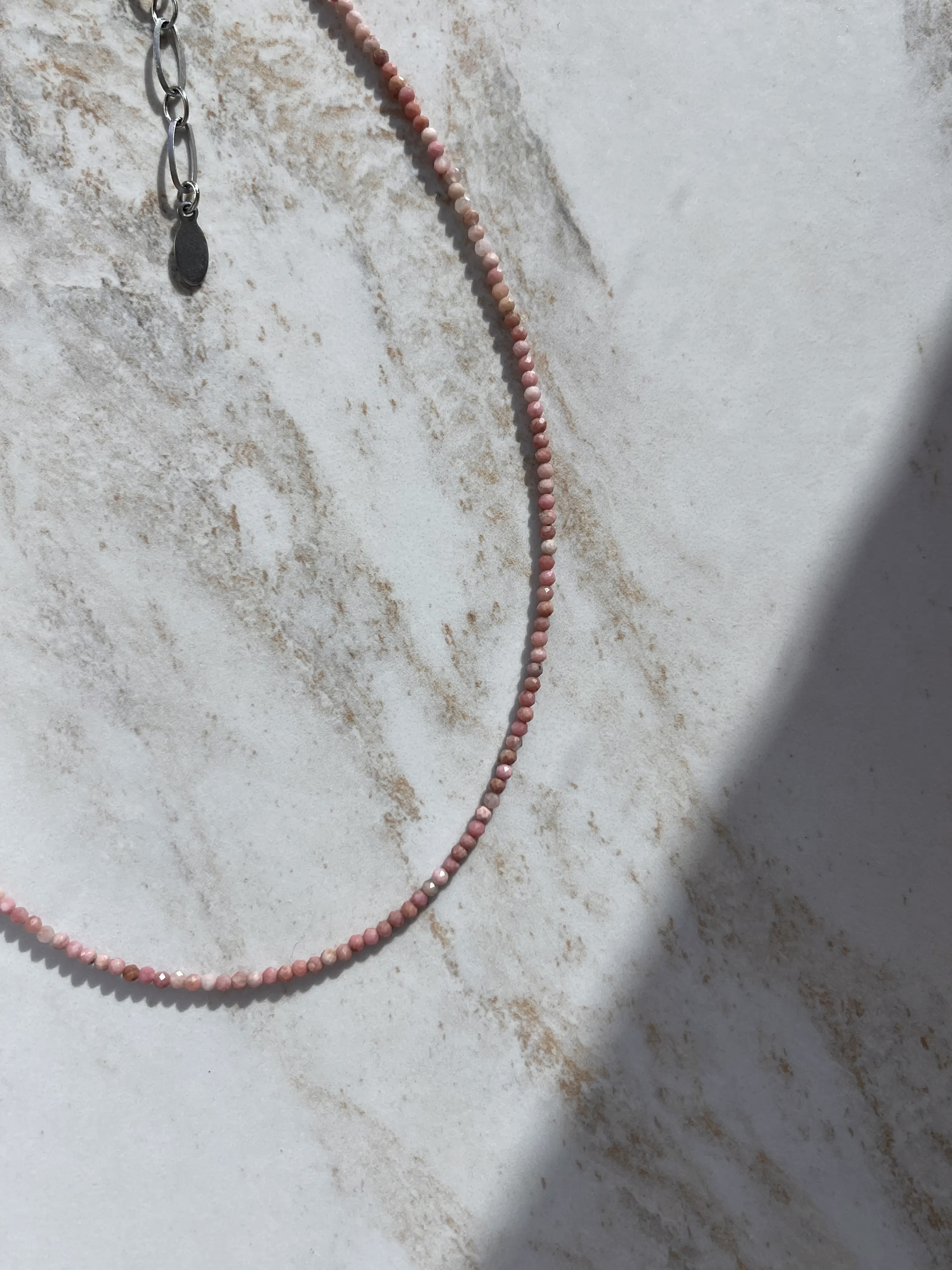 Rodonito vėrinys, 2 mm briaunuotas