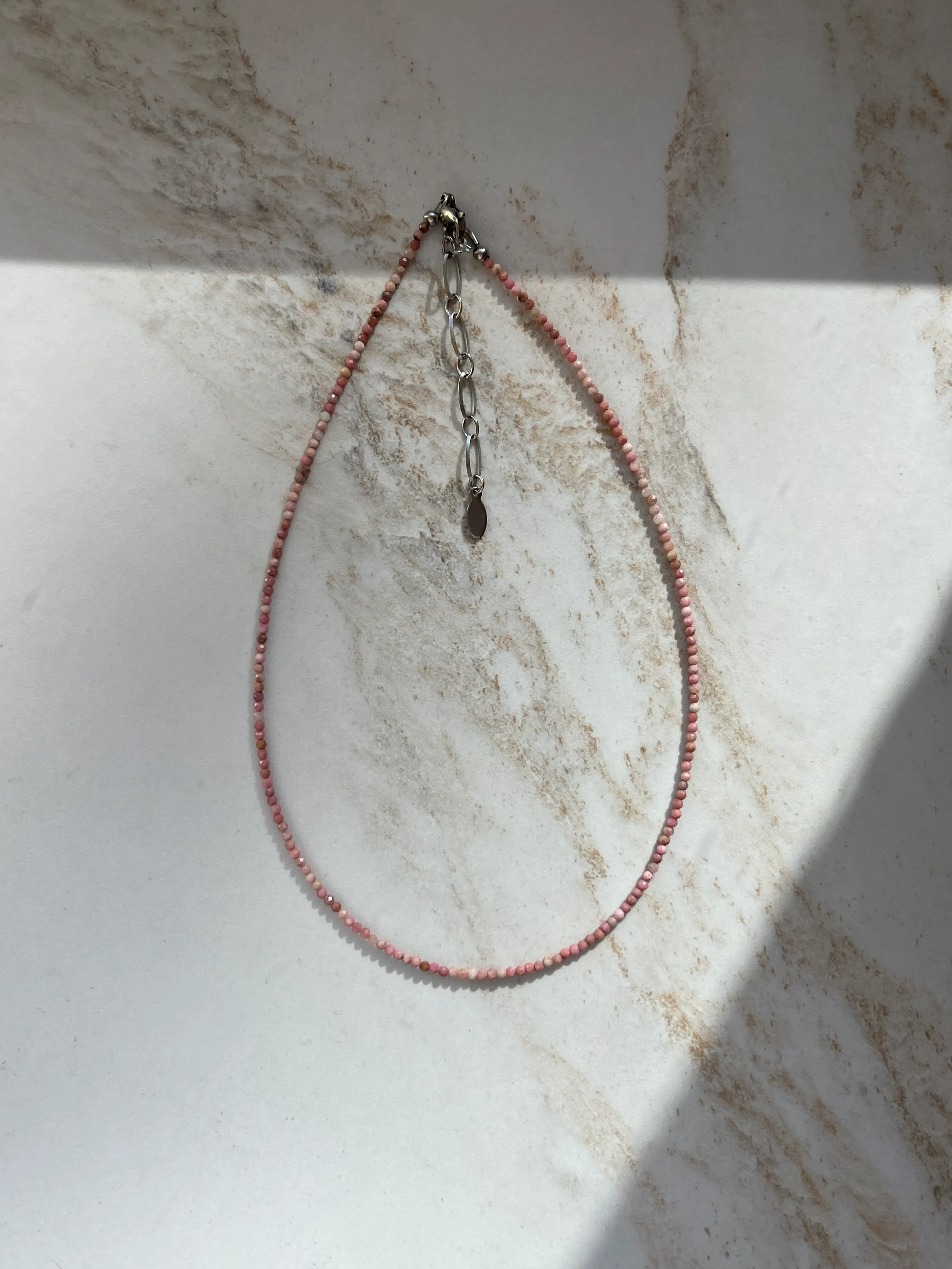 Rodonito vėrinys, 2 mm briaunuotas