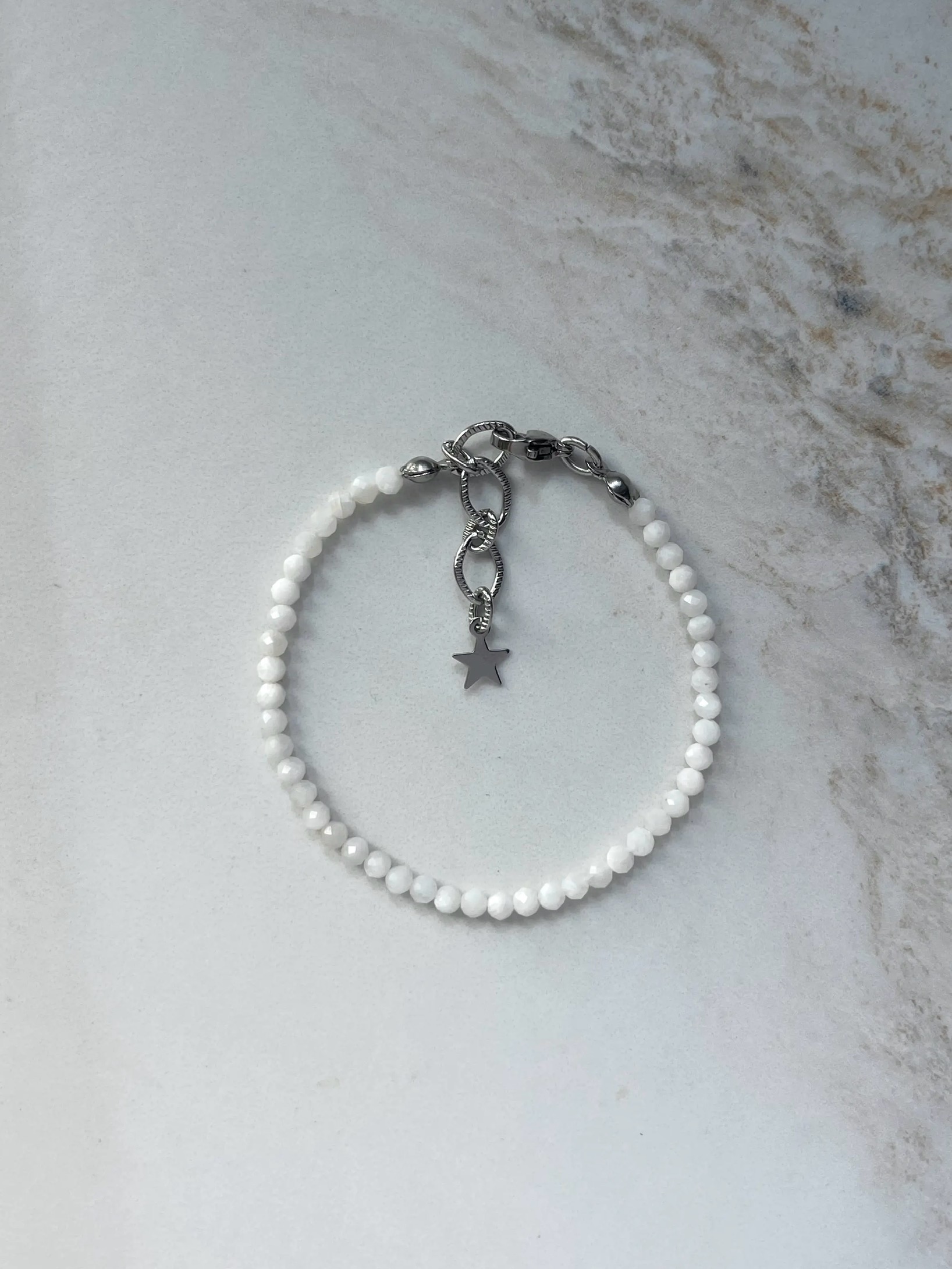 Mėnulio akmens apyrankė, briaunuota 3mm