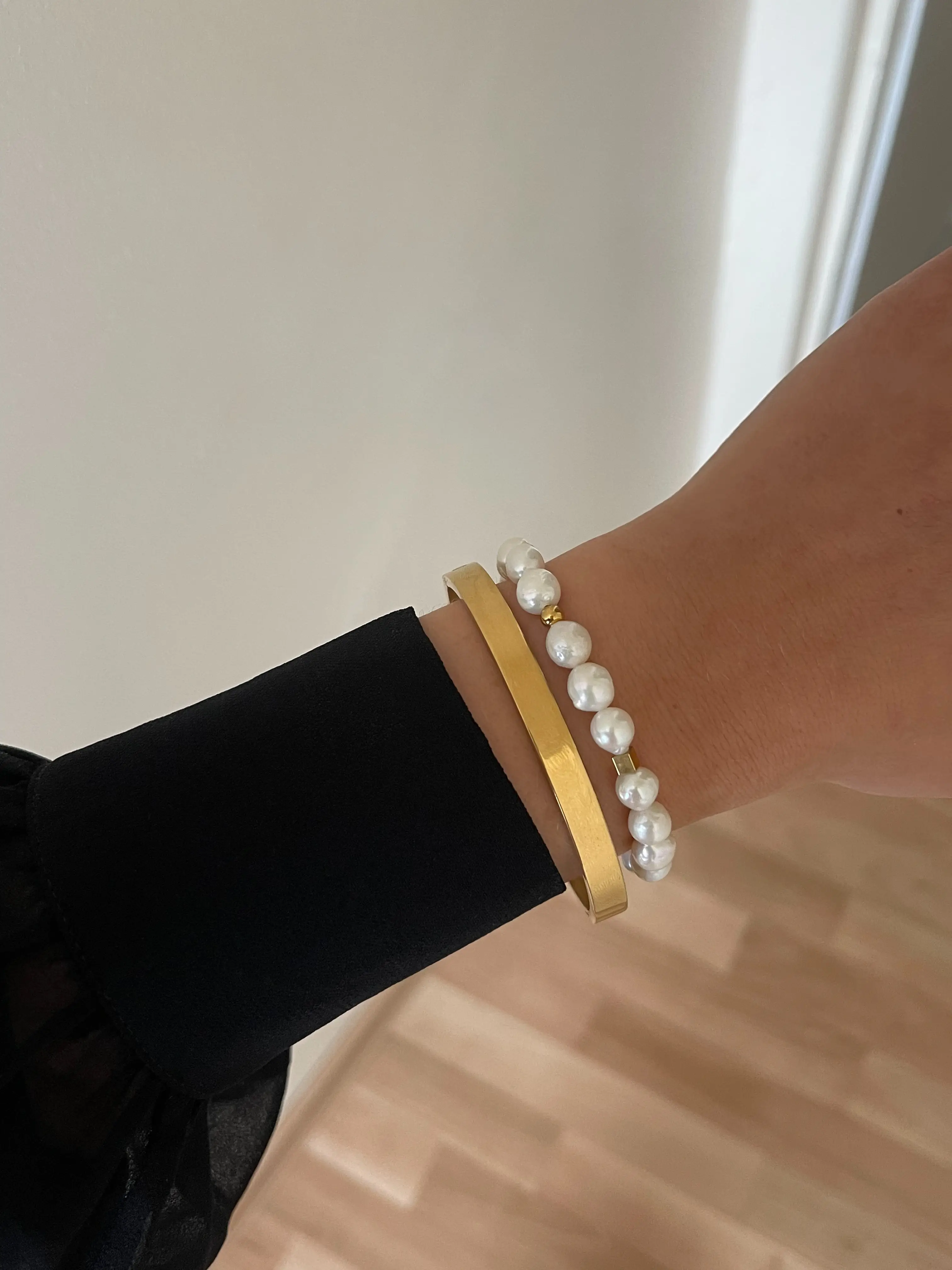 Apyrankių rinkinys su perlais