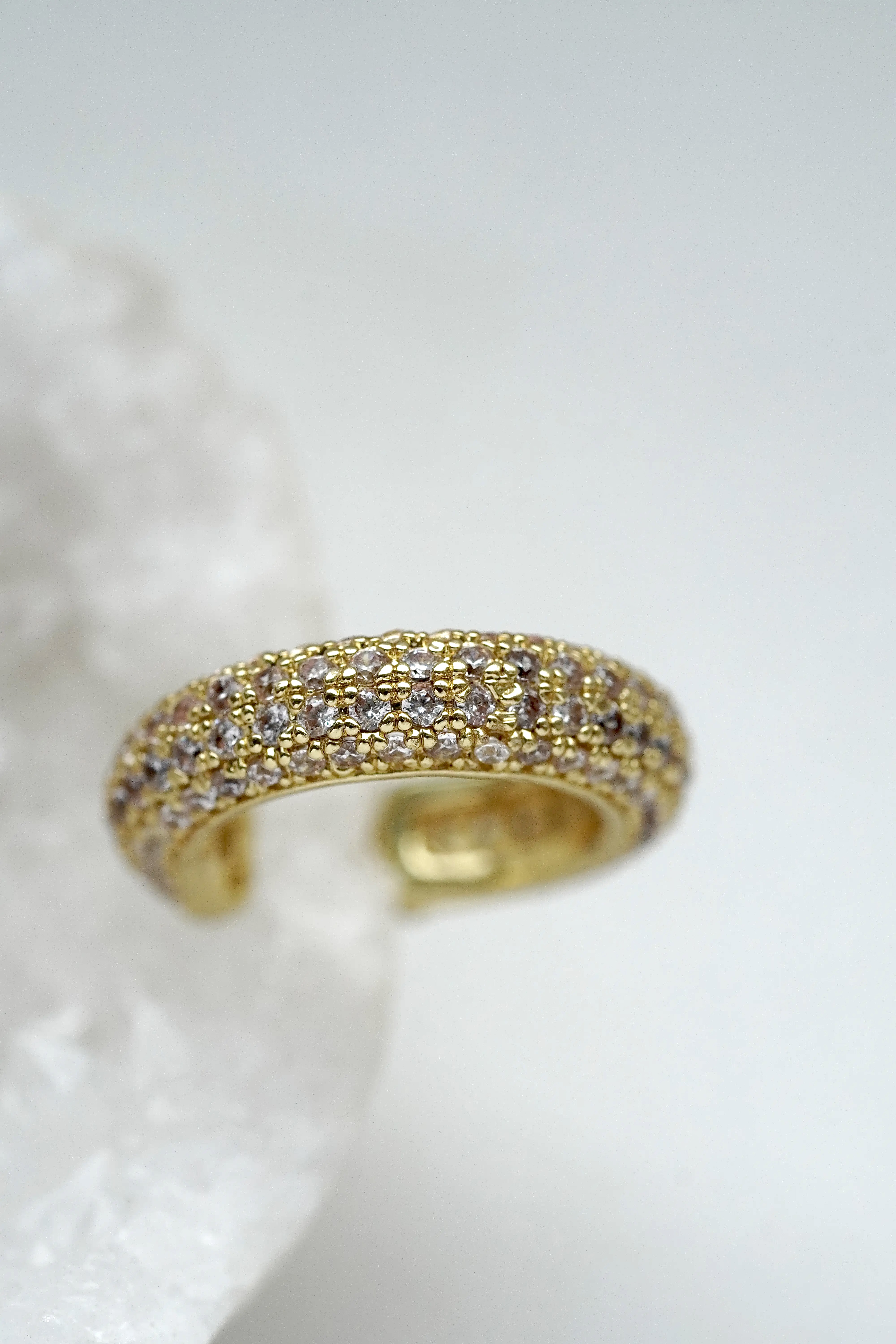 Paauksuotas ear cuff auskaras su cirkoniais