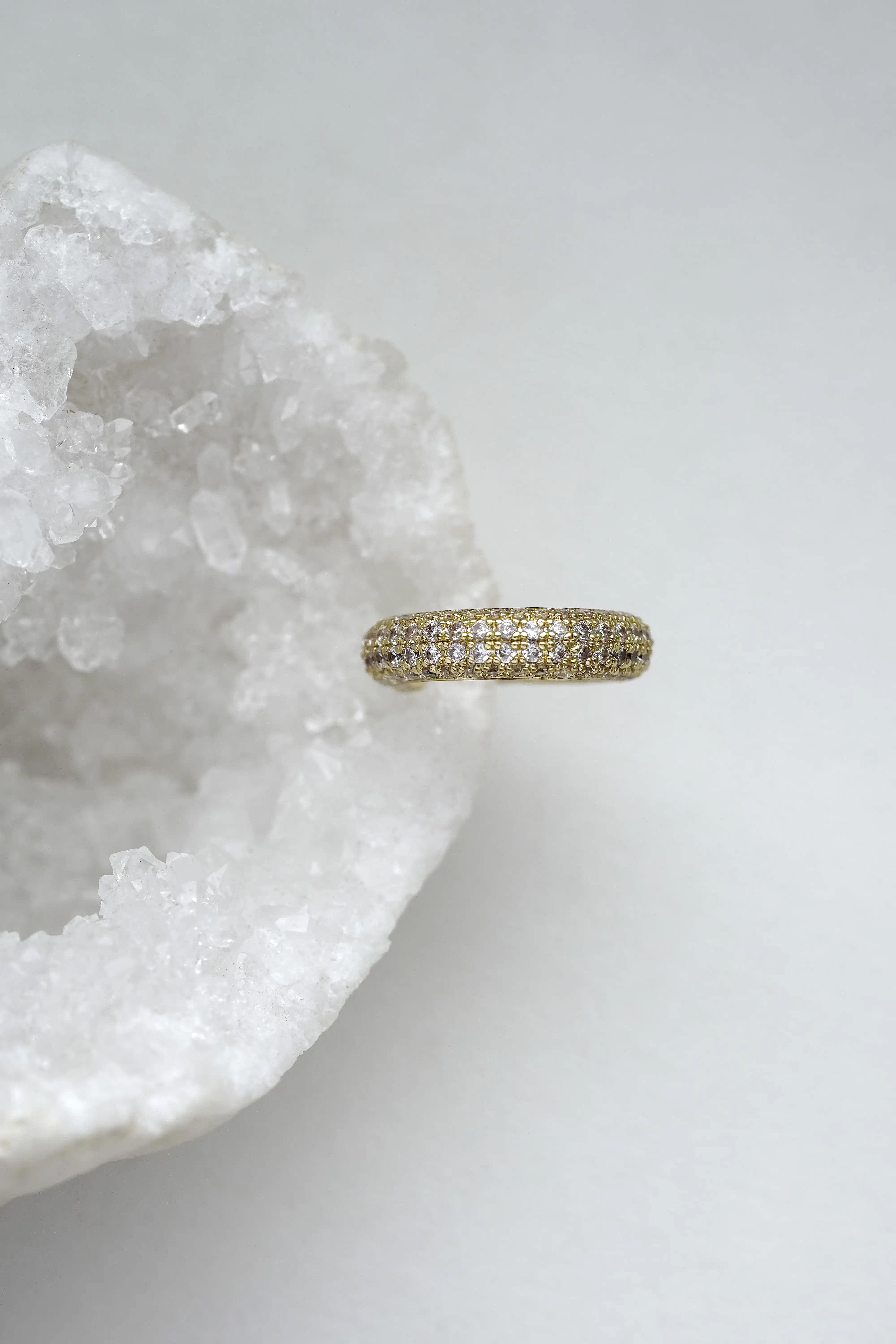 Paauksuotas ear cuff auskaras su cirkoniais