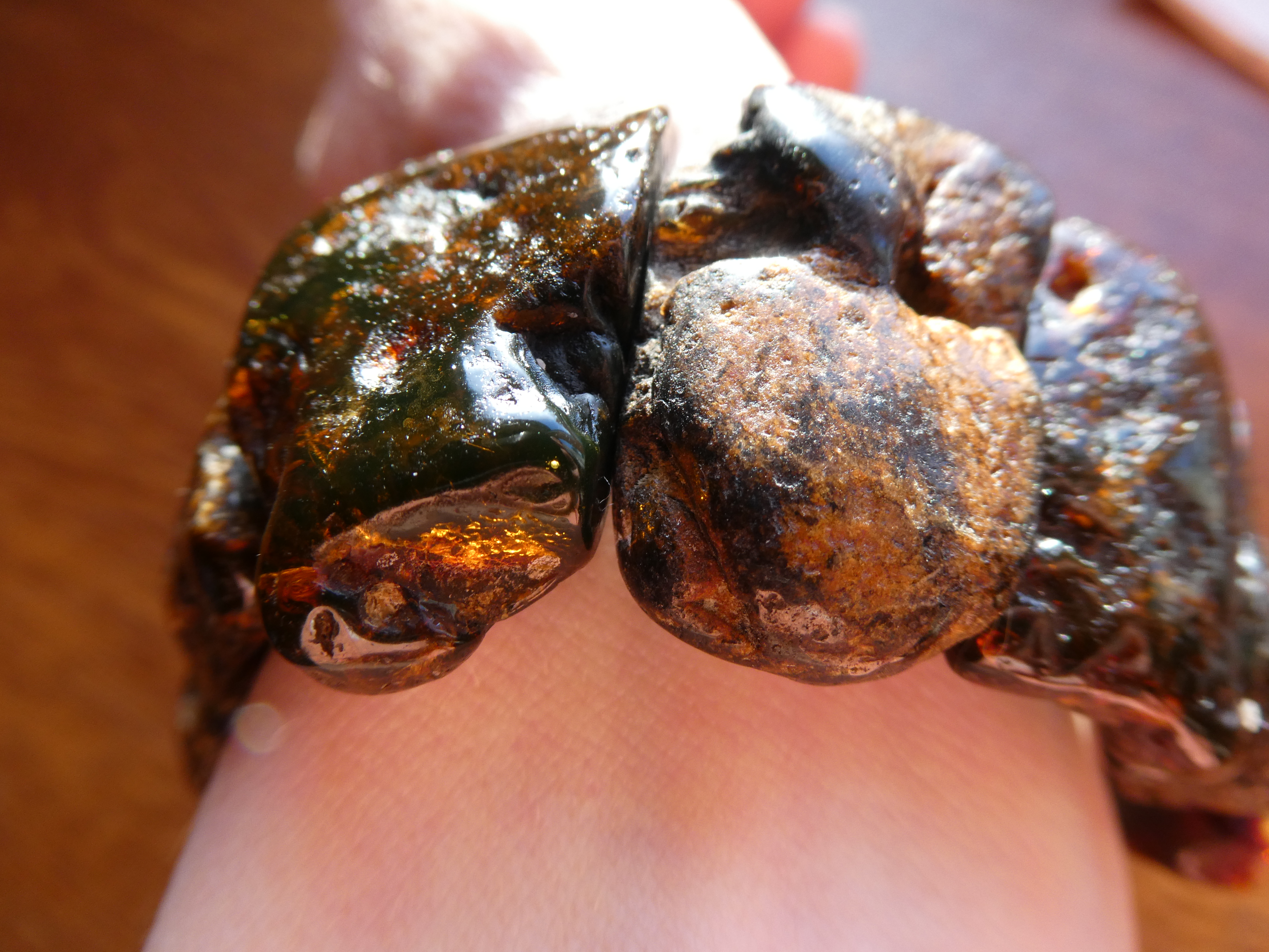 ANCIENT FACES Shamanic Rough Dark Amber Bracelet