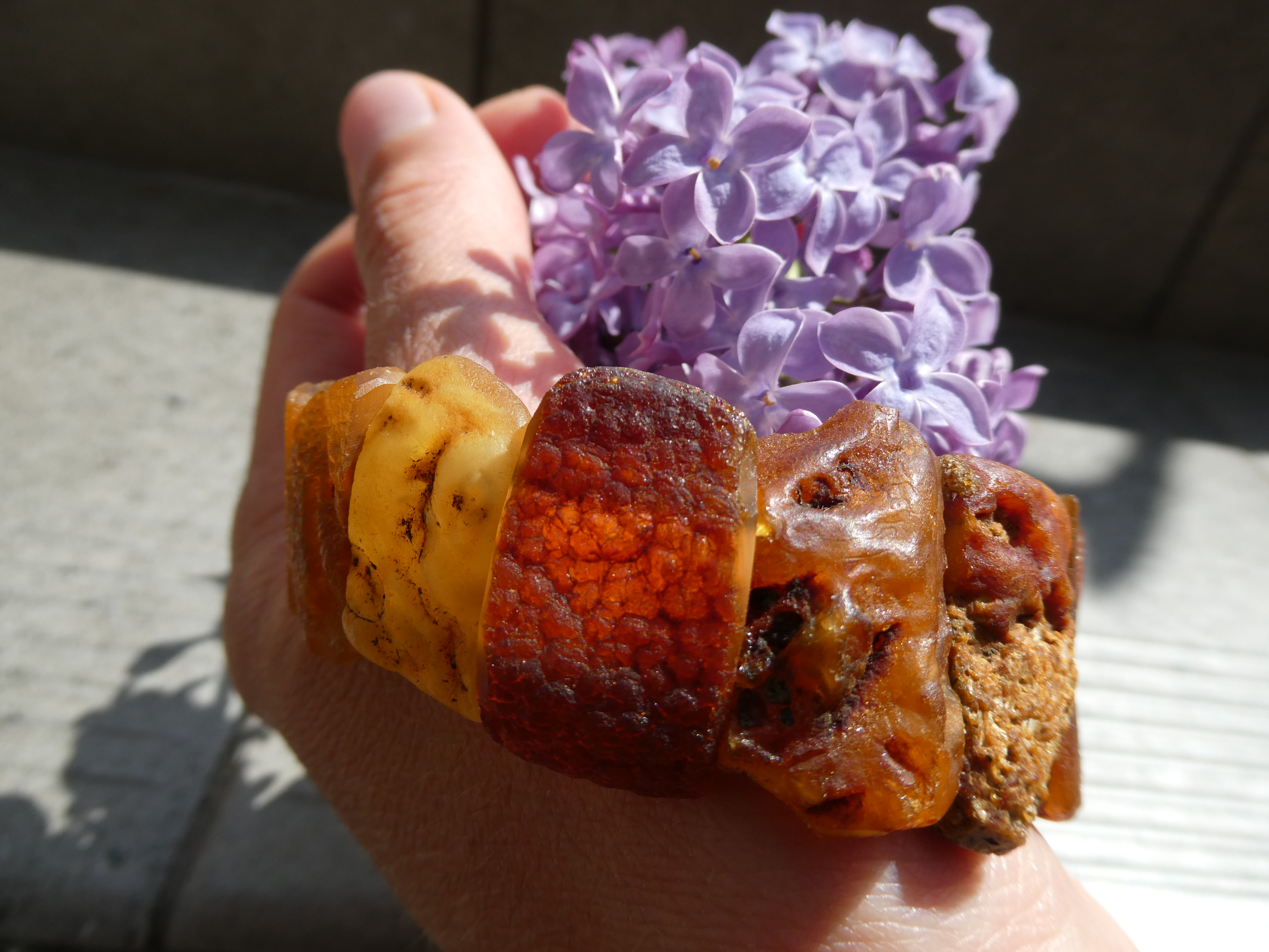 EL SOL/ VERY ROUGH POLISHED/ RADIANT AUTHENTIC AMBER BRACELET