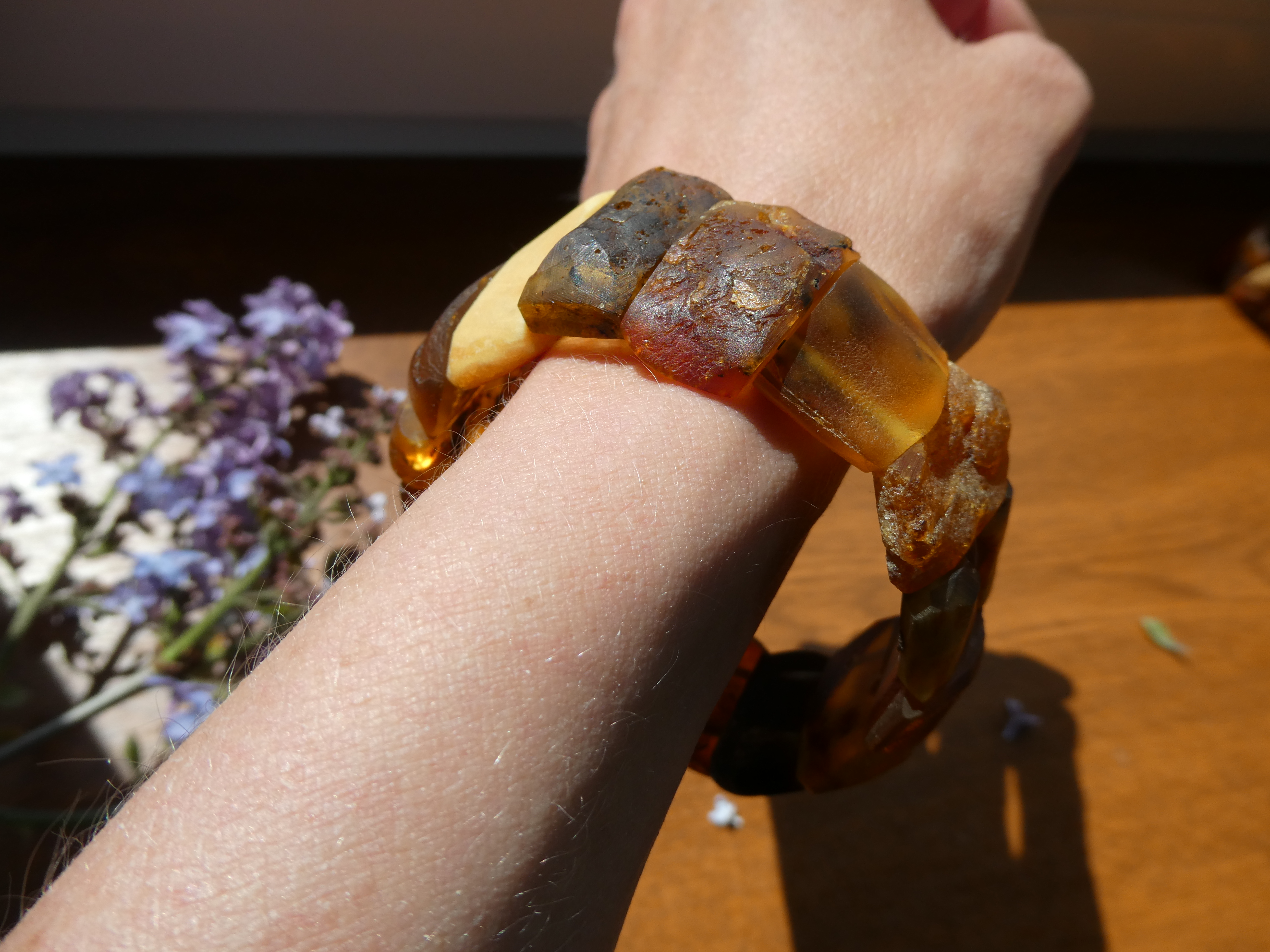VERY ROUGH HAND POLISHED RADIANT AUTHENTIC COLORFUL AMBER BRACELET