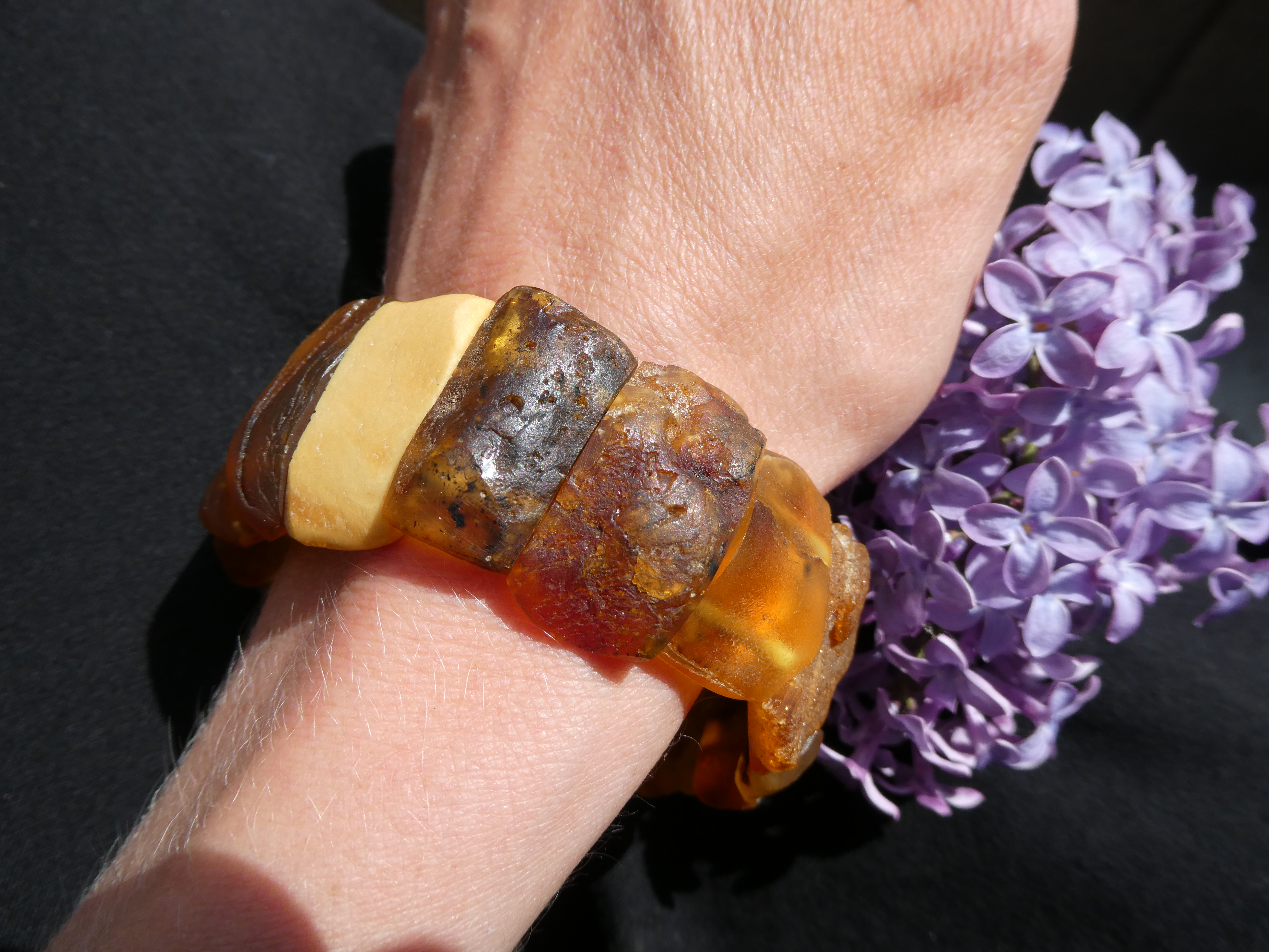 VERY ROUGH HAND POLISHED RADIANT AUTHENTIC COLORFUL AMBER BRACELET
