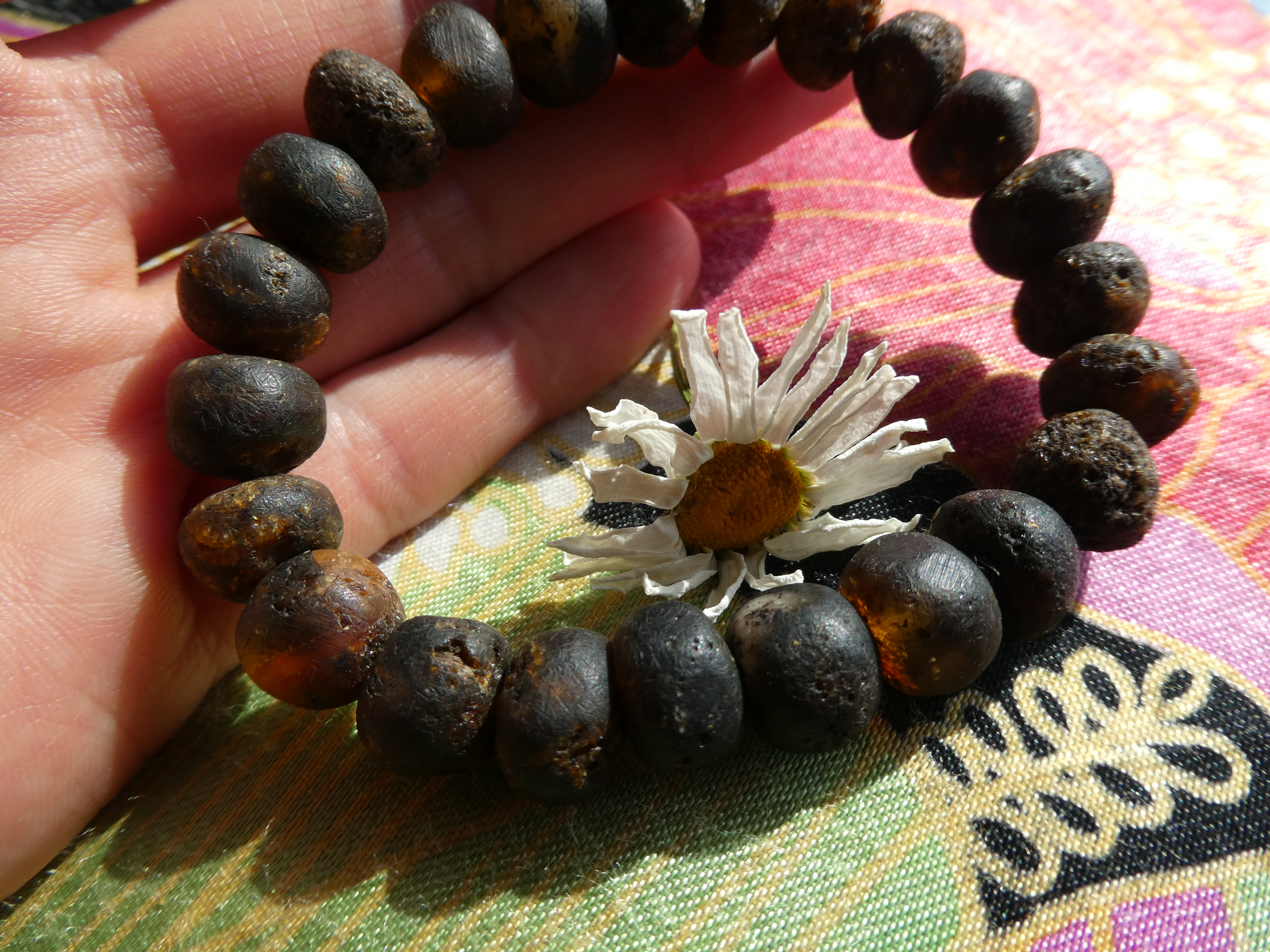 ARCHAIC BEAUTY Rough Polished Natural Dark Baltic Amber Bracelet 