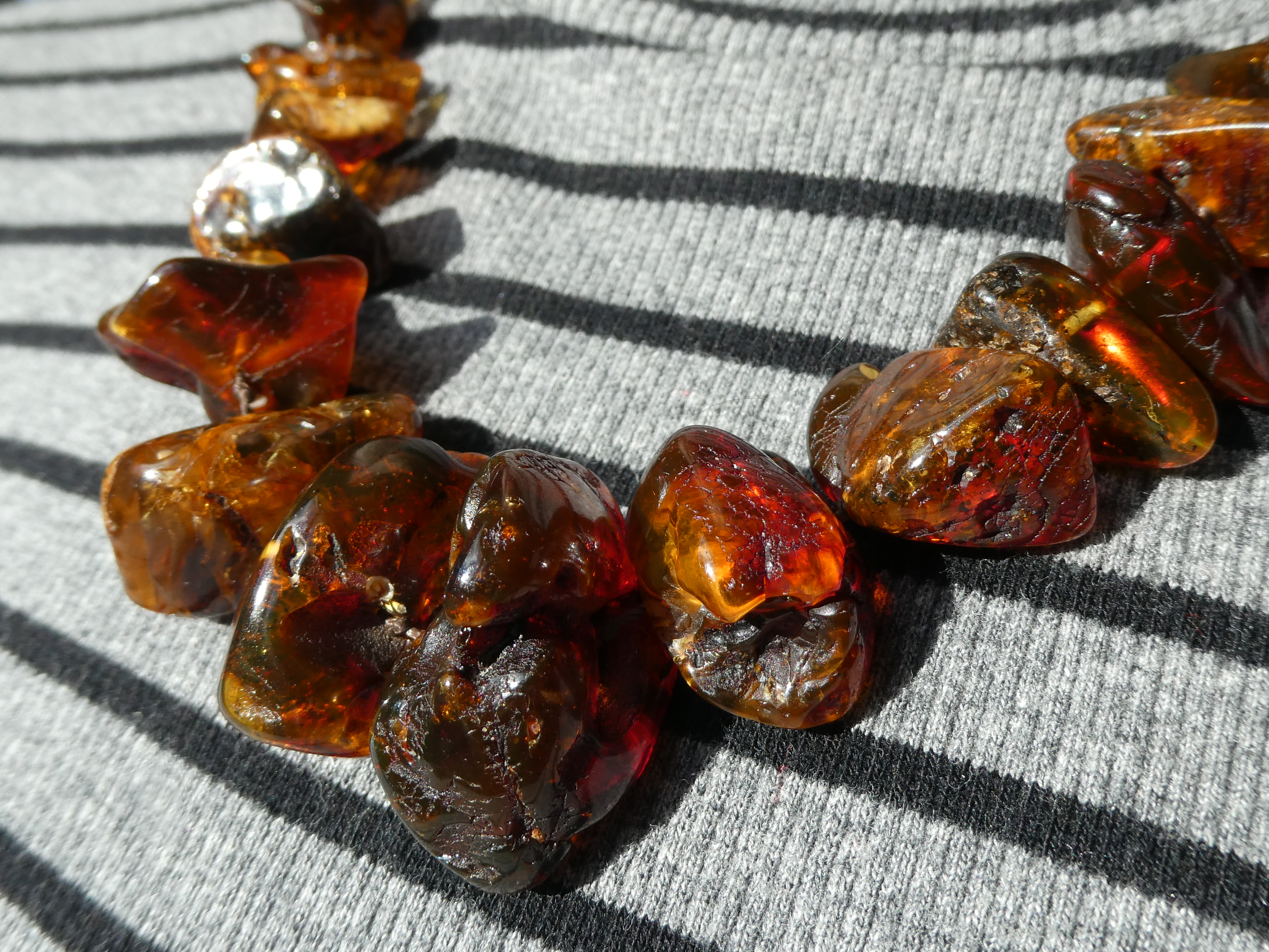 DARK PROTECTOR🖤💥🖤 Transparent Red Greenish Brown Colorful GENUINE BALTIC AMBER Necklace