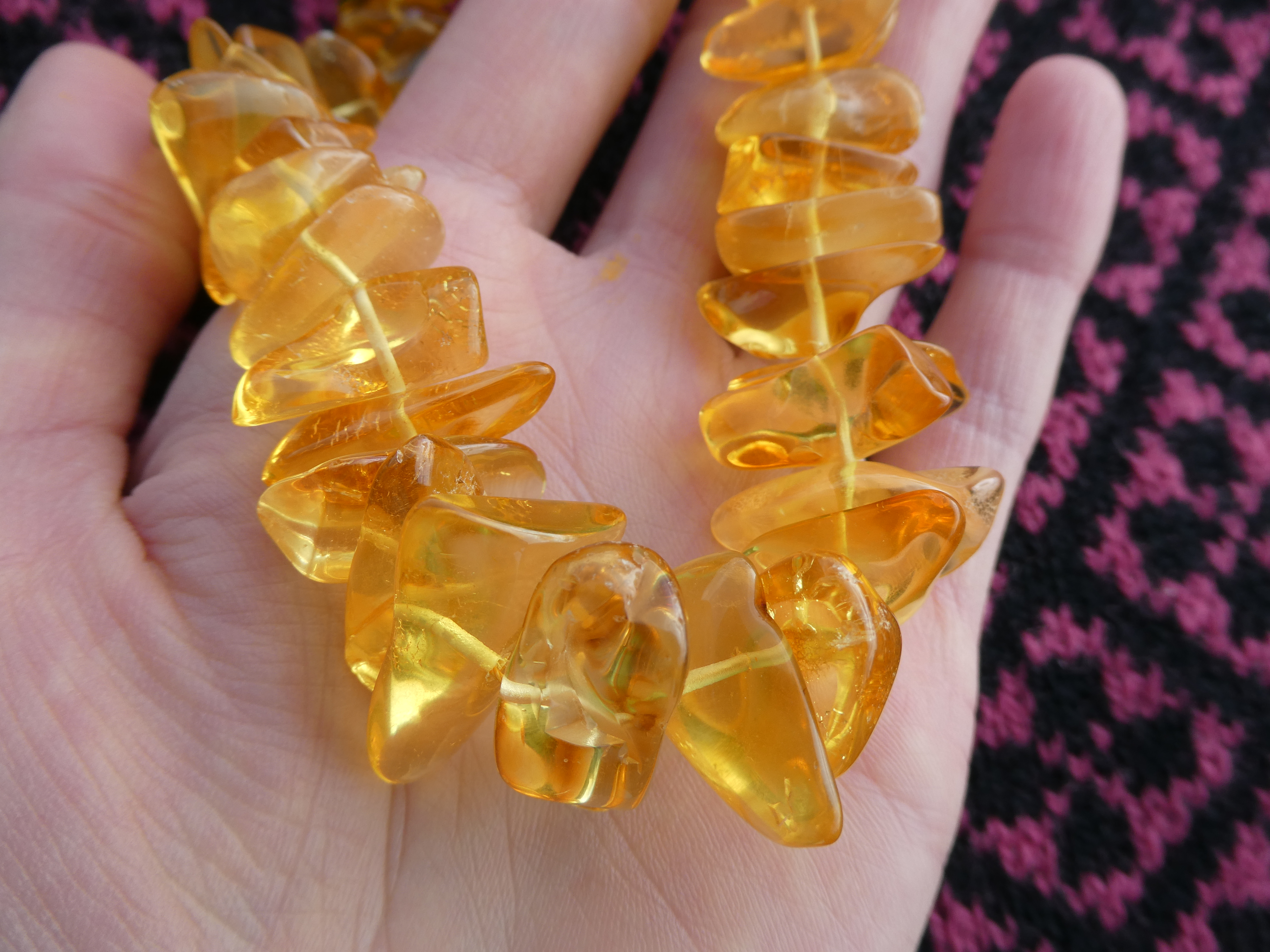 AMBER BLESSINGS Transparent Lustrous Yellow Sunshine Color Polished Amber Necklace