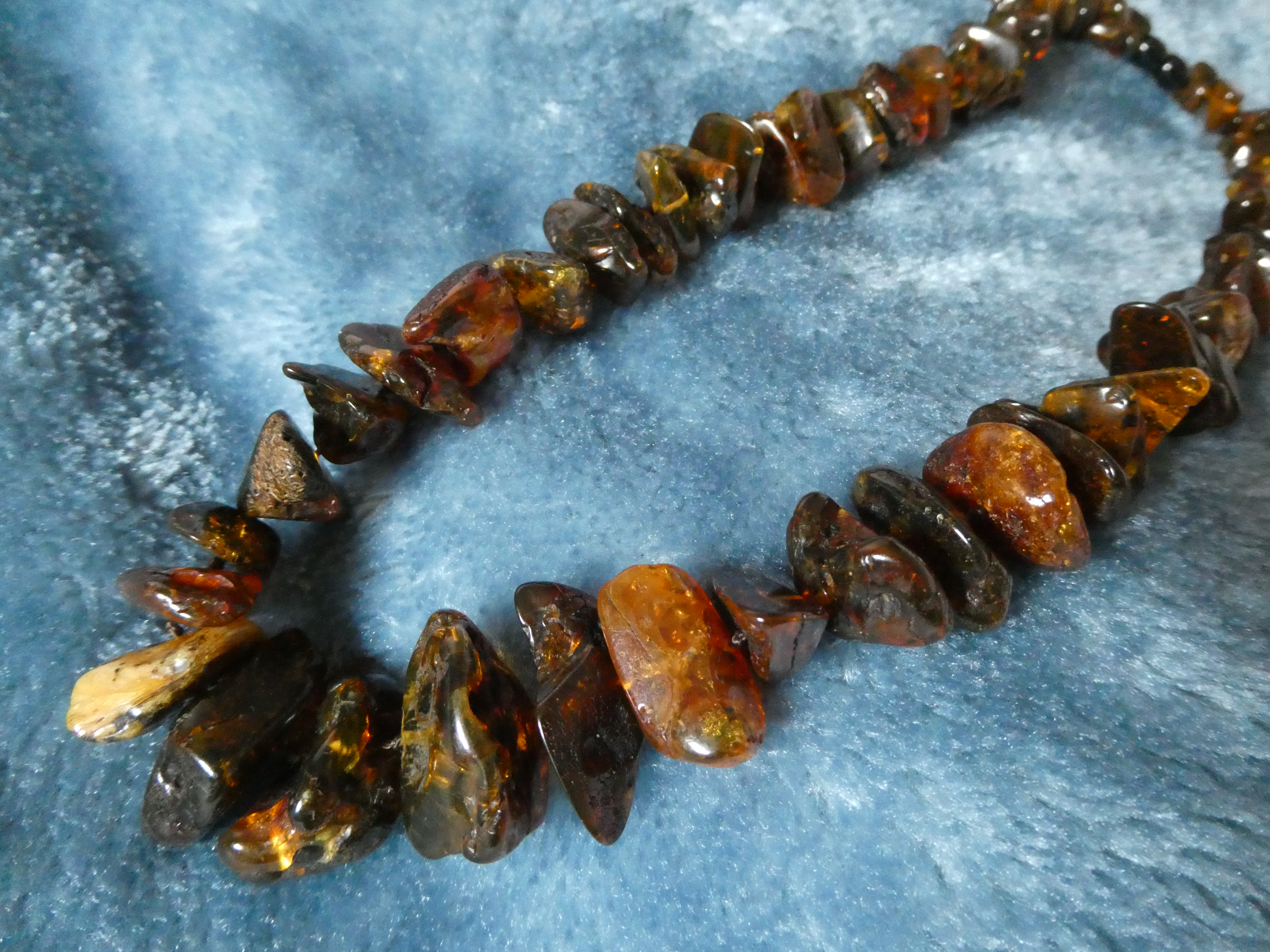 DARK PROTECTOR💥🤲🏻 Transparent Red Greenish Brown Colorful GENUINE BALTIC AMBER Necklace