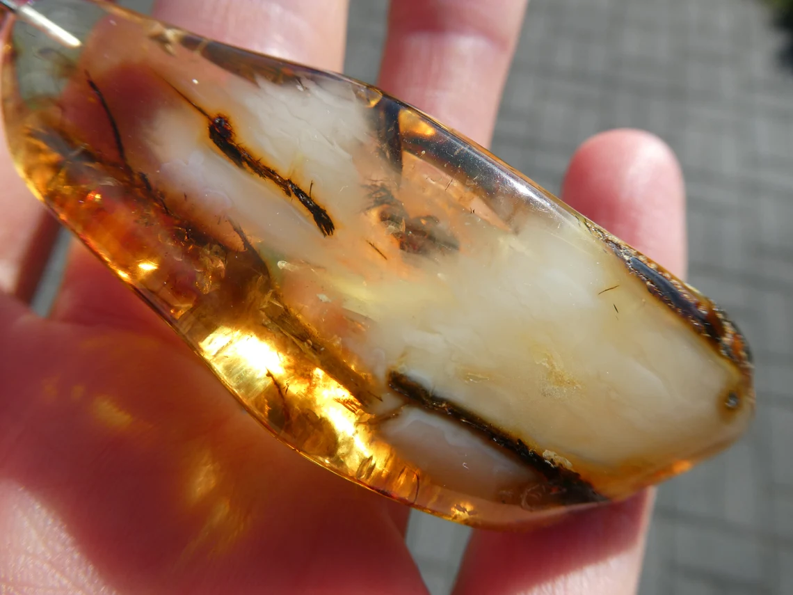 DREAMY POLISHED BALTIC AMBER PENDANT // Transparent Yellow Color With White Hues