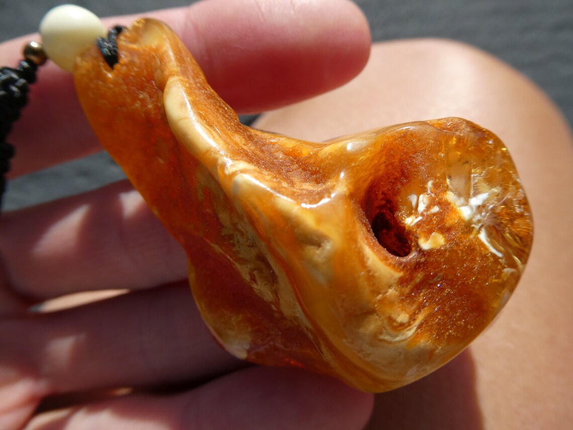 SHAMANIC VIBES Outstanding Unique Genuine BALTIC AMBER PENDANT With Amazing Big Natural Hole