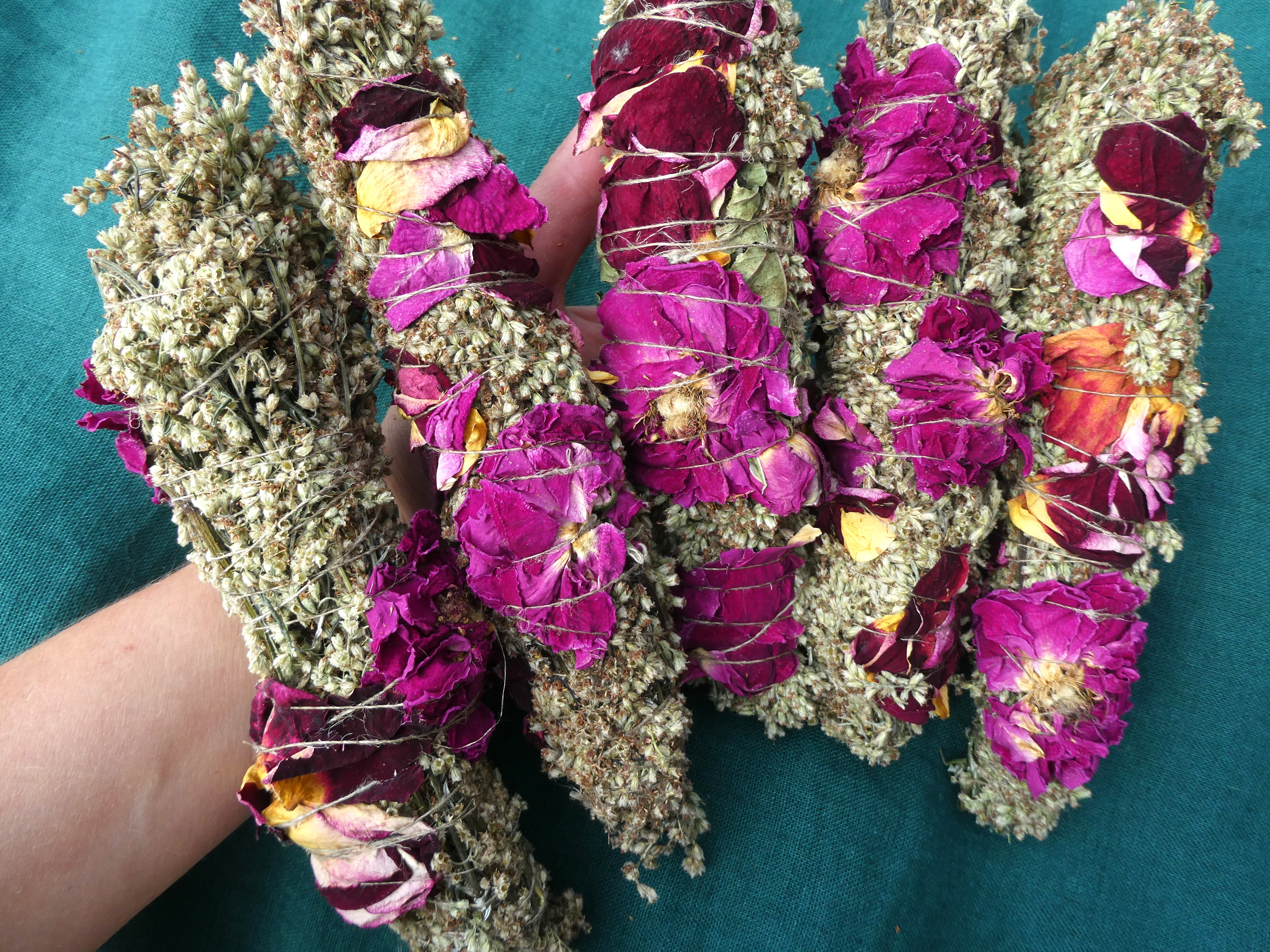 CEREMONIAL Bundle Wild MUGWORT With Organic ROSE Smudge Wand/ Fantastic Deep Fragrance