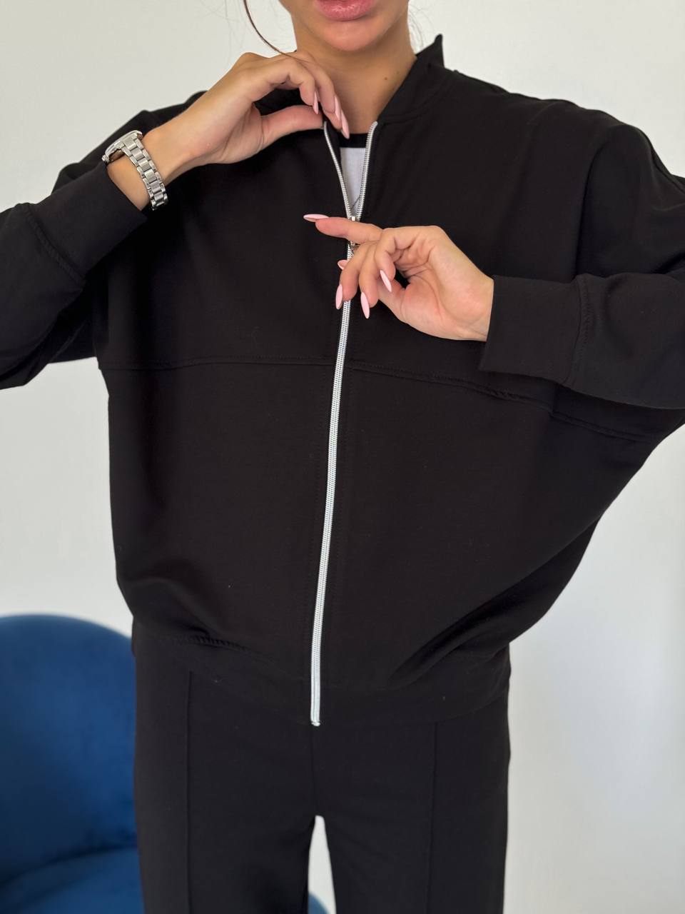 Laisvalaikio kostiumėlis ,,Black Adrey"