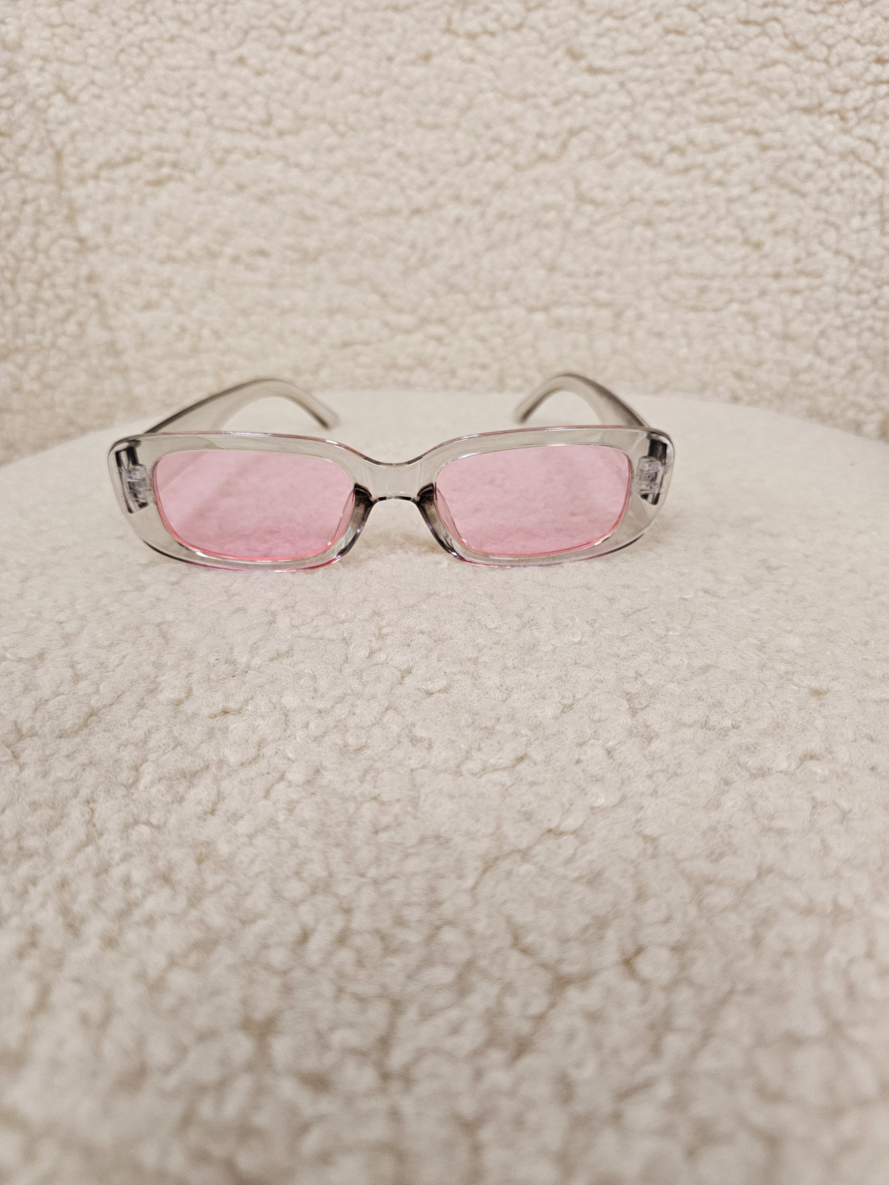 Akinukai ,,Rose"