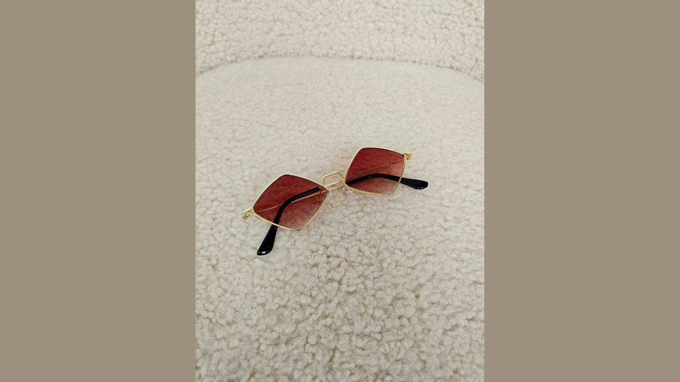 Akinukai ,,Brown retro"