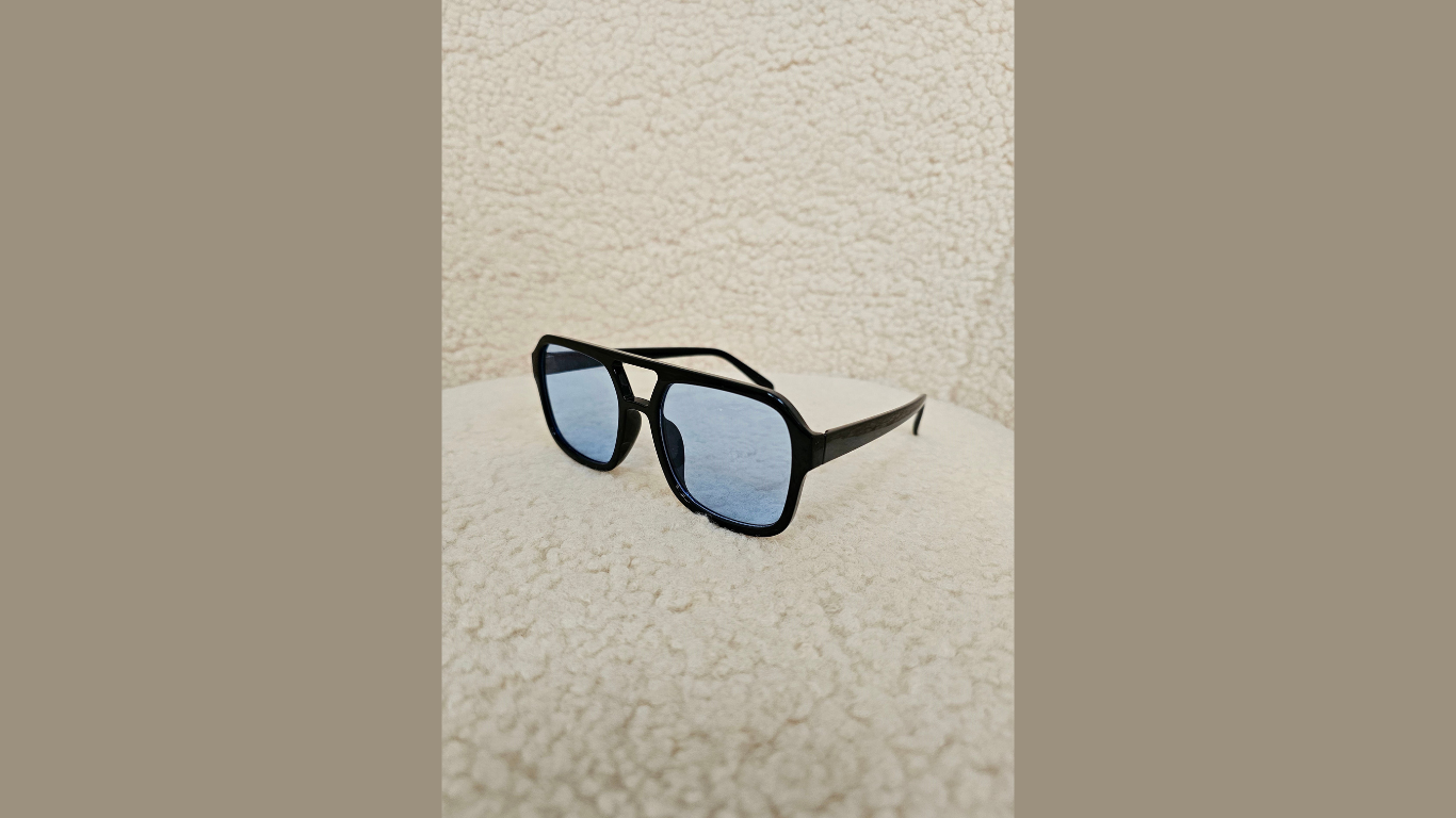 Akinukai ,,Blue sky"