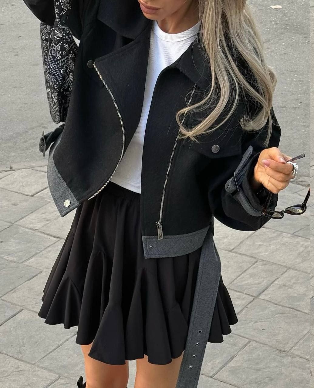 Sijonukas ,,Black"