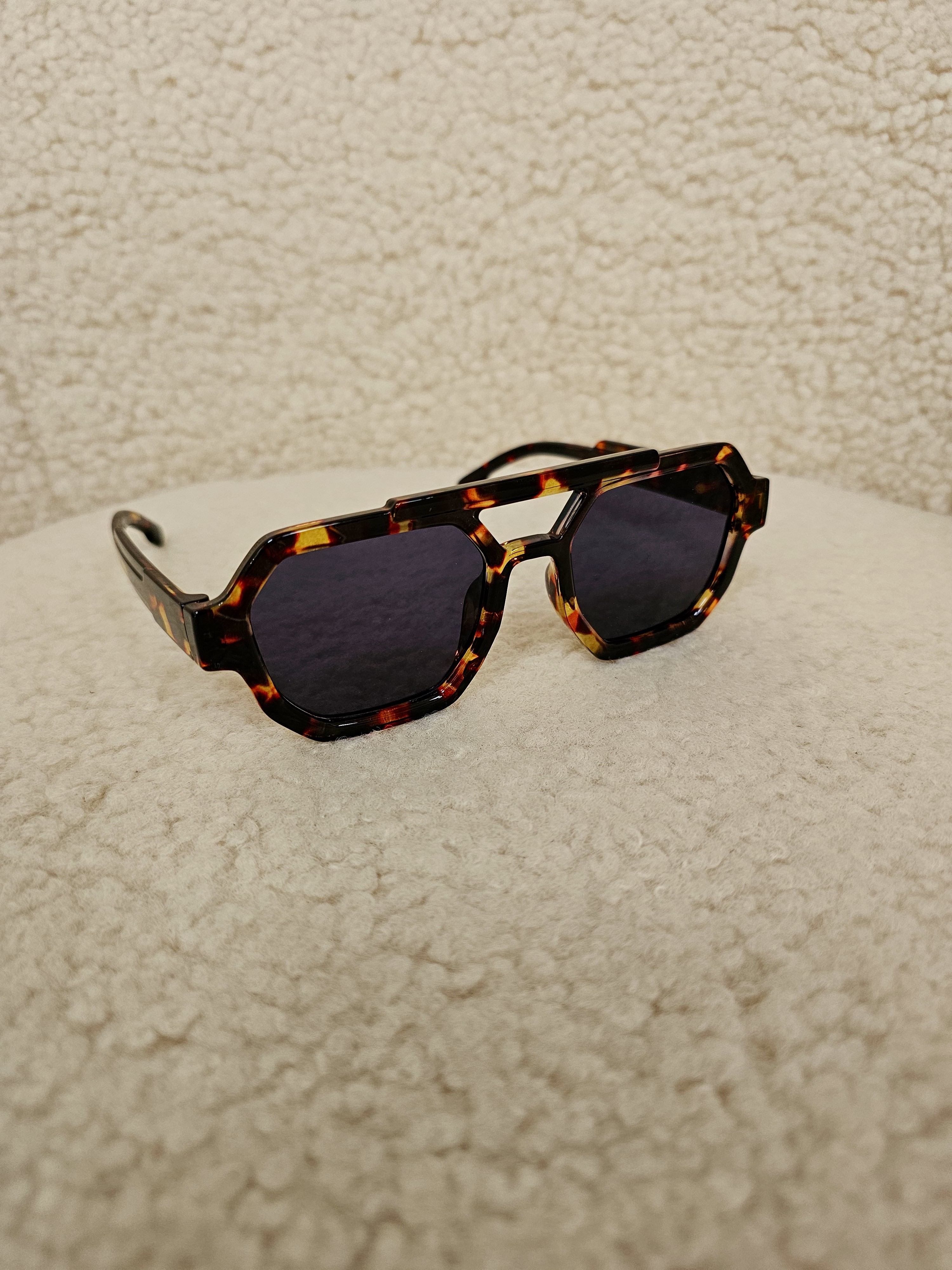 Akinukai ,,Dark brown" 